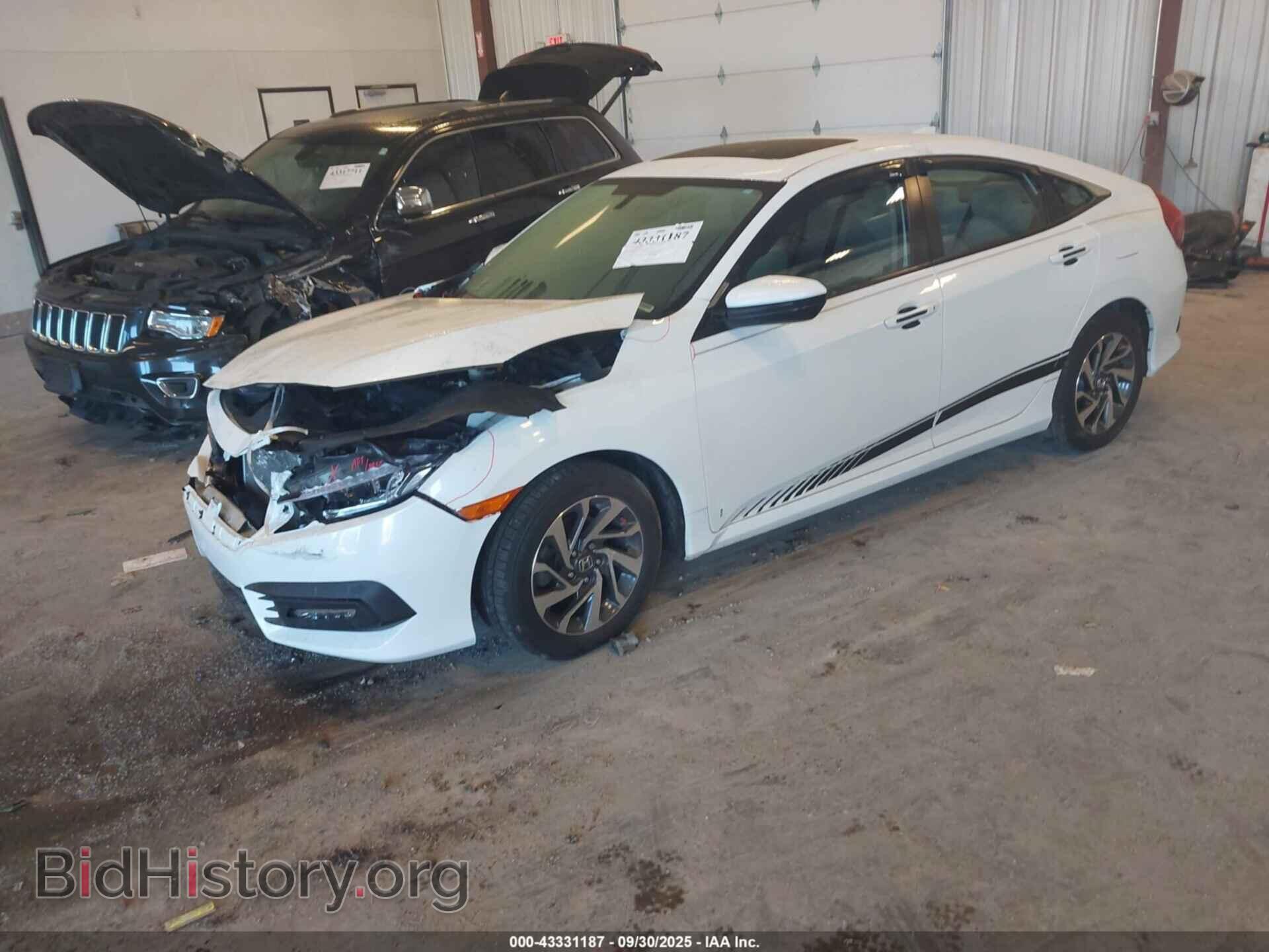 2017 HONDA CIVIC - VIN: 19XFC2F76HE025263 - Фото 2