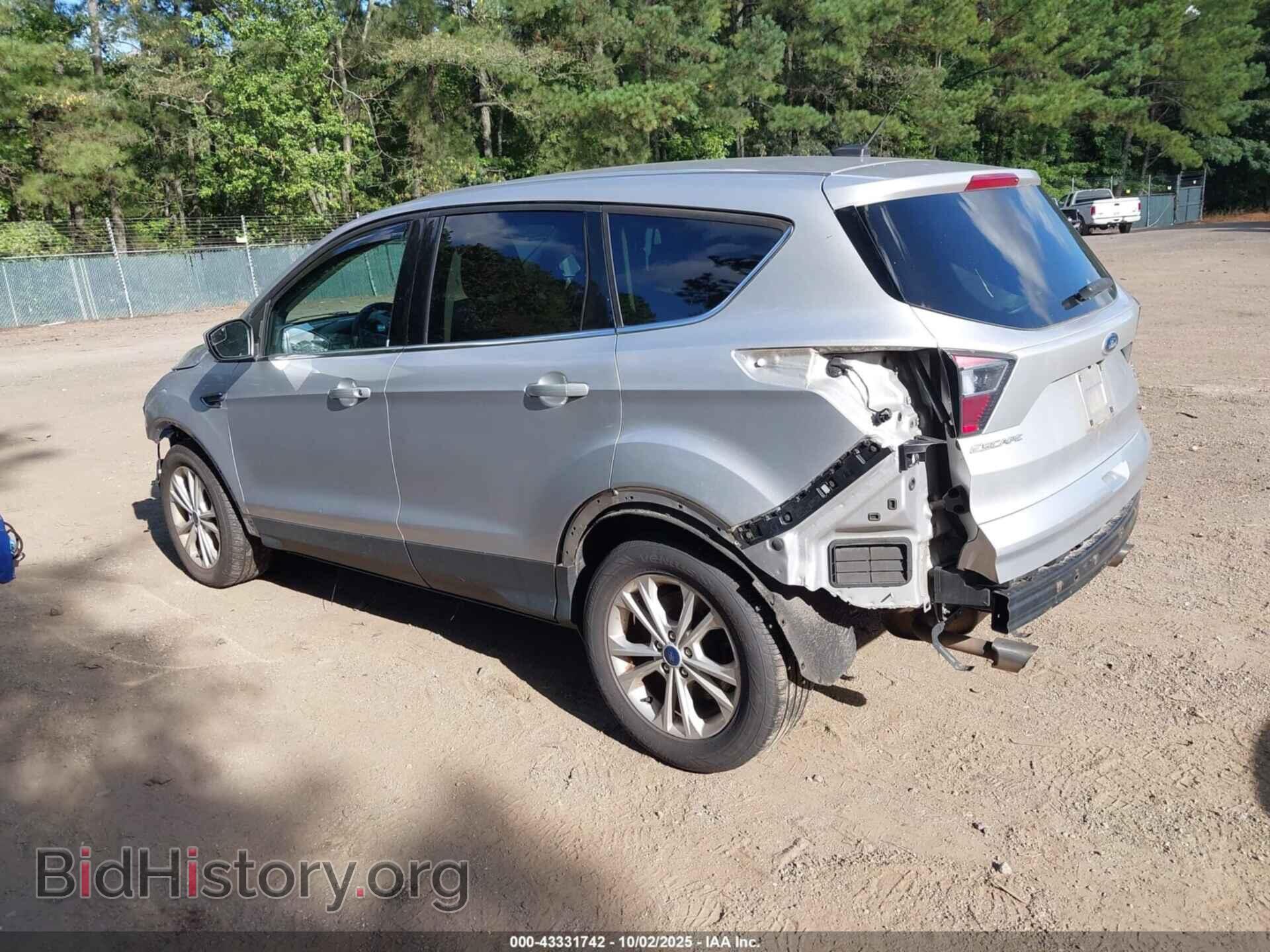 2017 FORD ESCAPE - VIN: 1FMCU9GD0HUB45988 - Фото 3