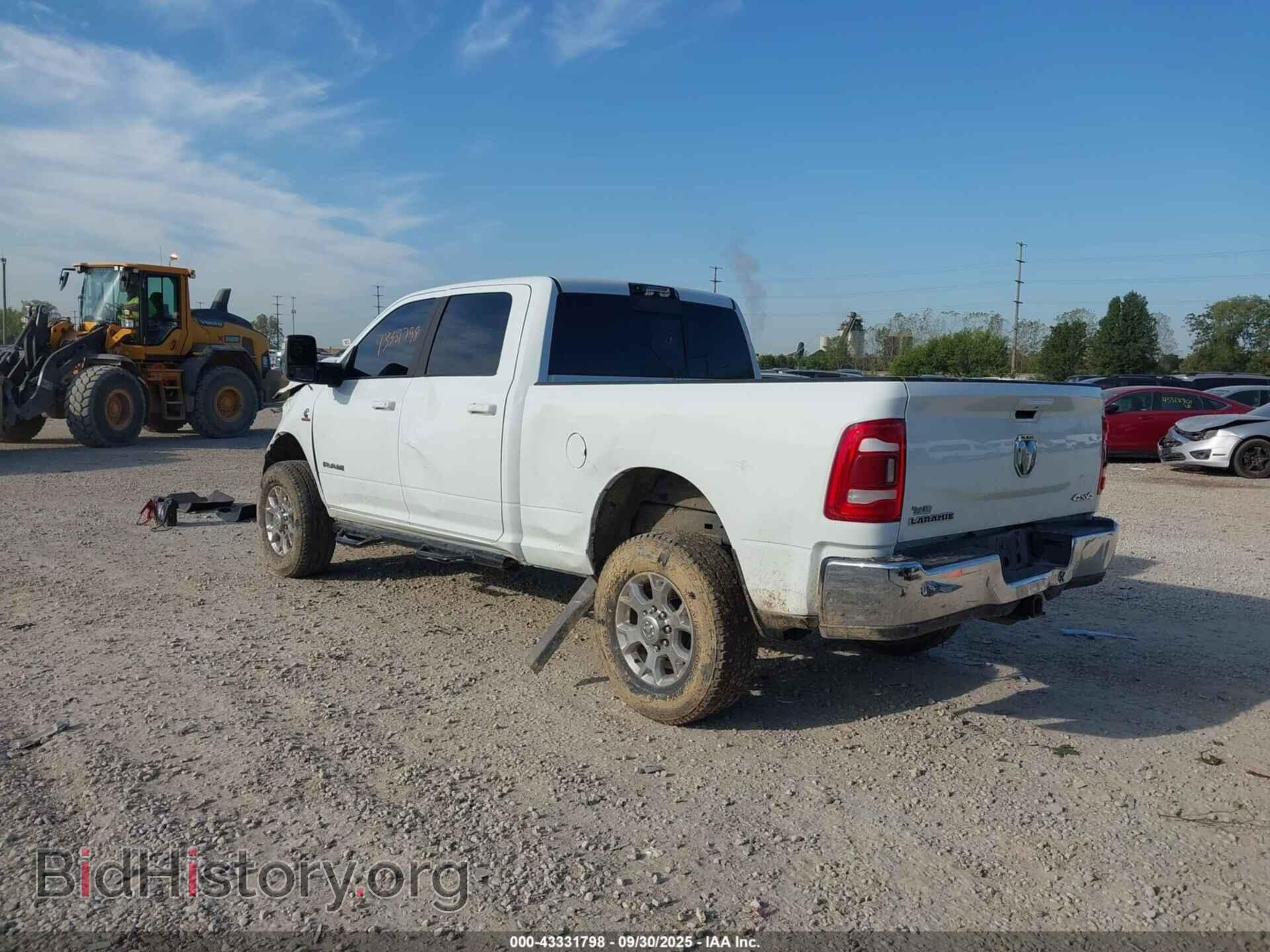 2024 RAM 2500 - VIN: 3C6UR5FL9RG329673 - Фото 3