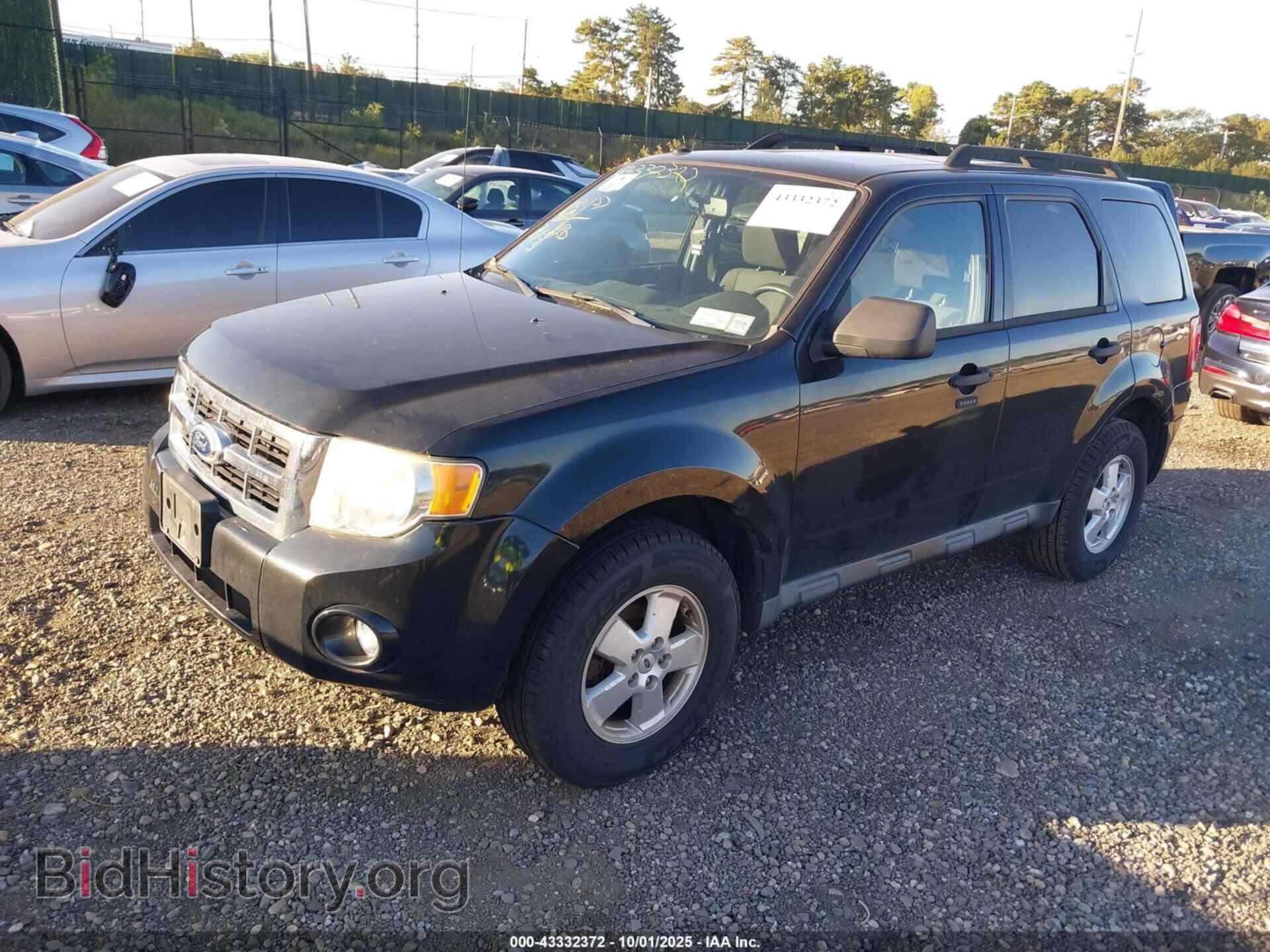 2011 FORD ESCAPE - VIN: 1FMCU9D72BKA97234 - Фото 2