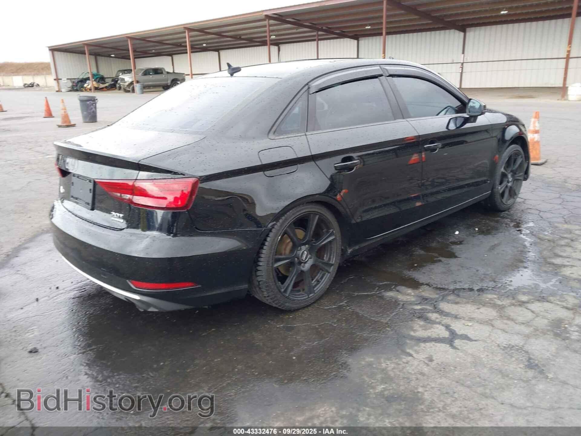 2018 AUDI A3 - VIN: WAUB8GFF5J1017679 - Фото 4