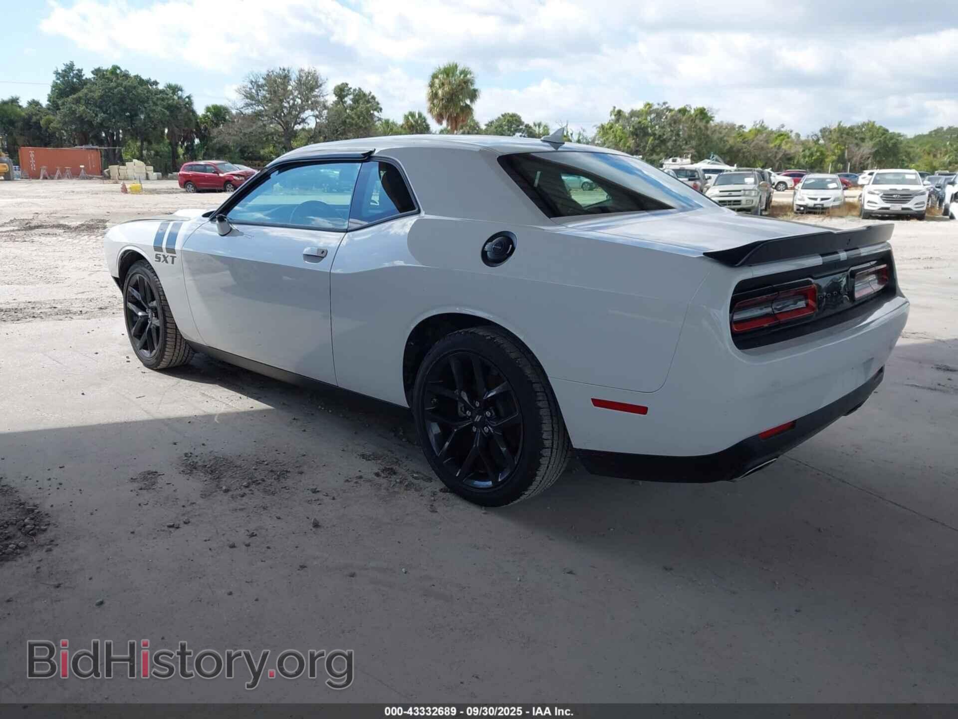 2023 DODGE CHALLENGER - VIN: 2C3CDZAG0PH694197 - Фото 3