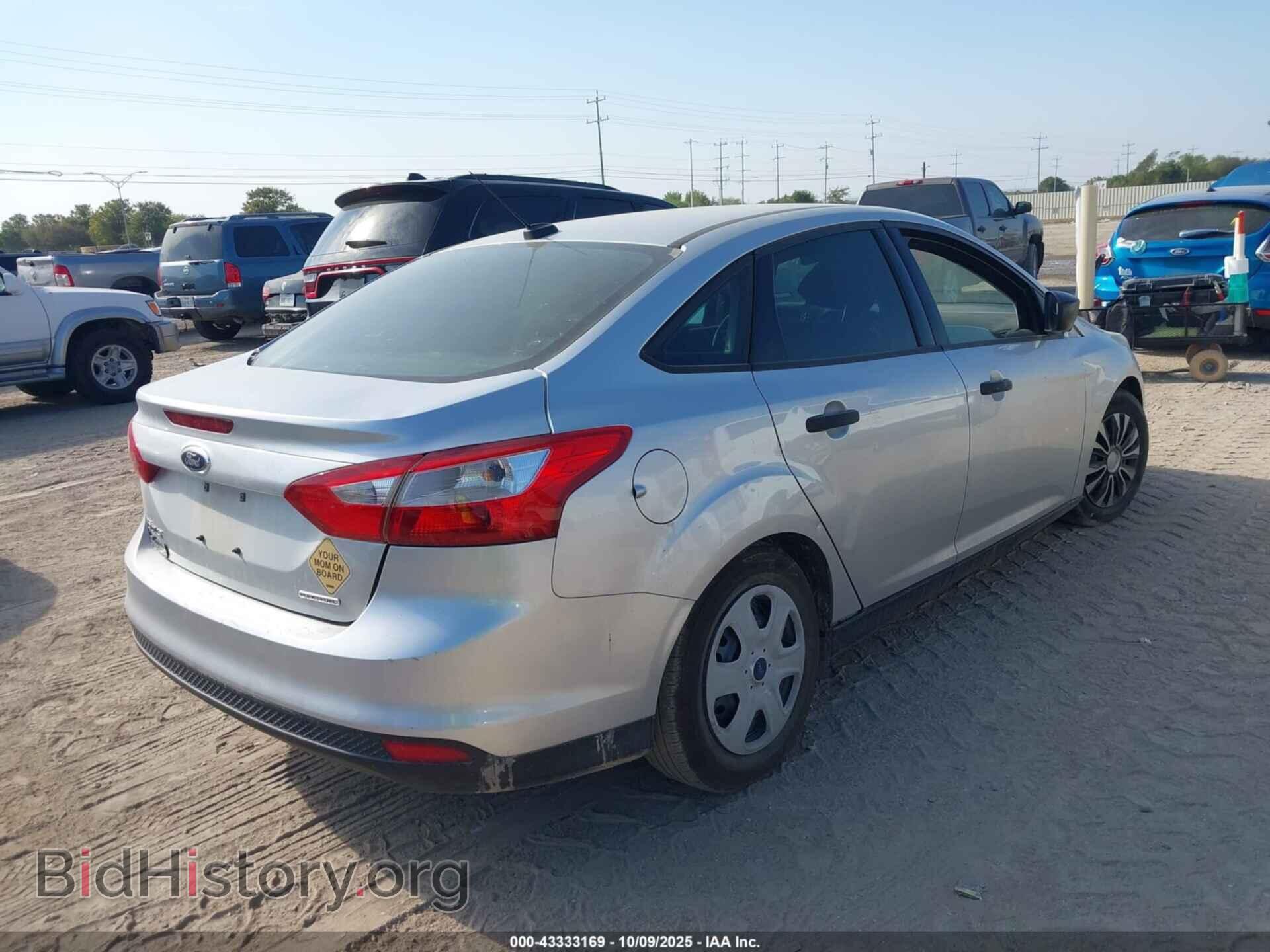 2012 FORD FOCUS - VIN: 1FAHP3E2XCL415166 - Фото 4