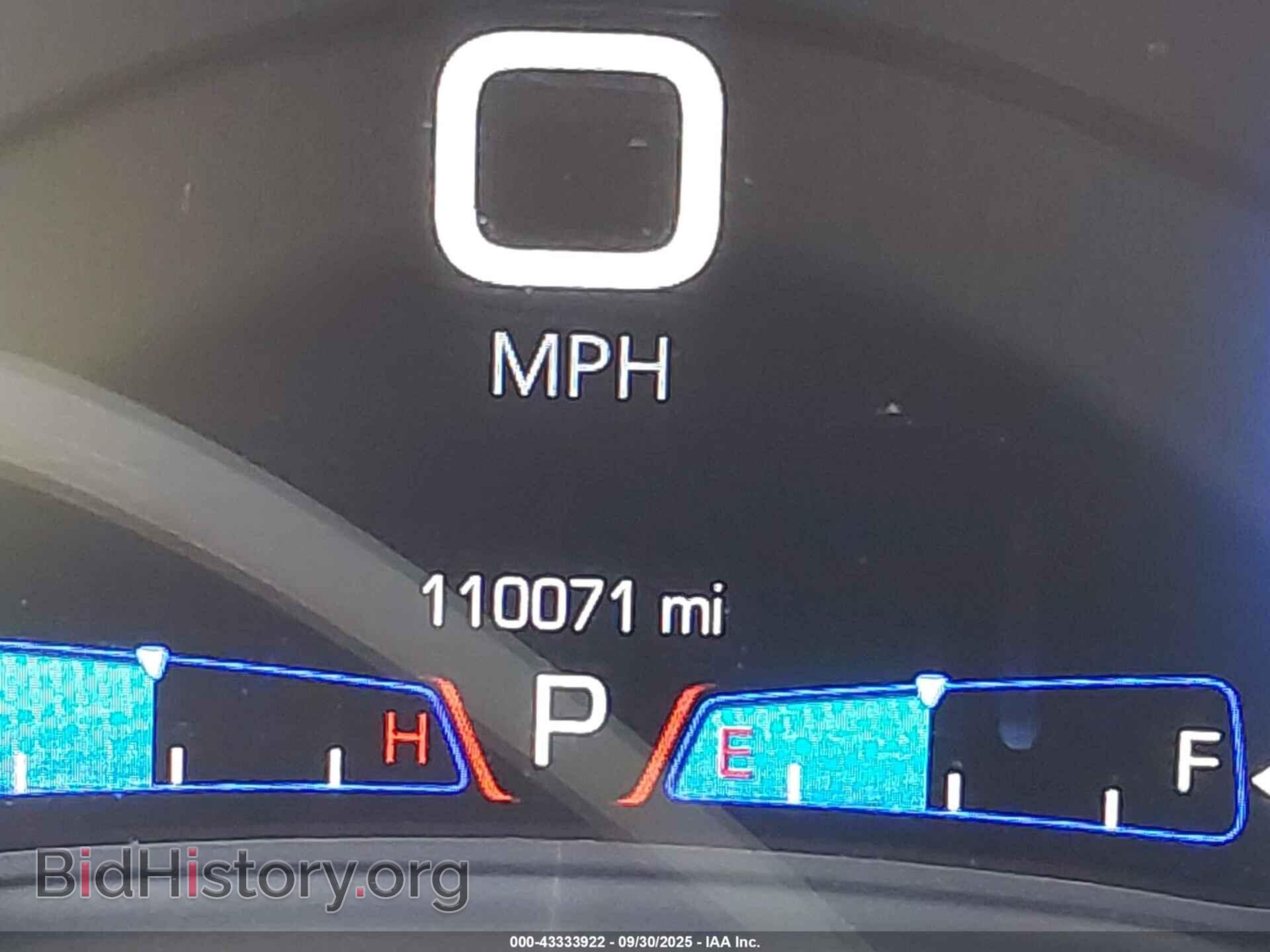 2016 CHRYSLER 300 - VIN: 2C3CCAAG4GH348934 - Фото 15