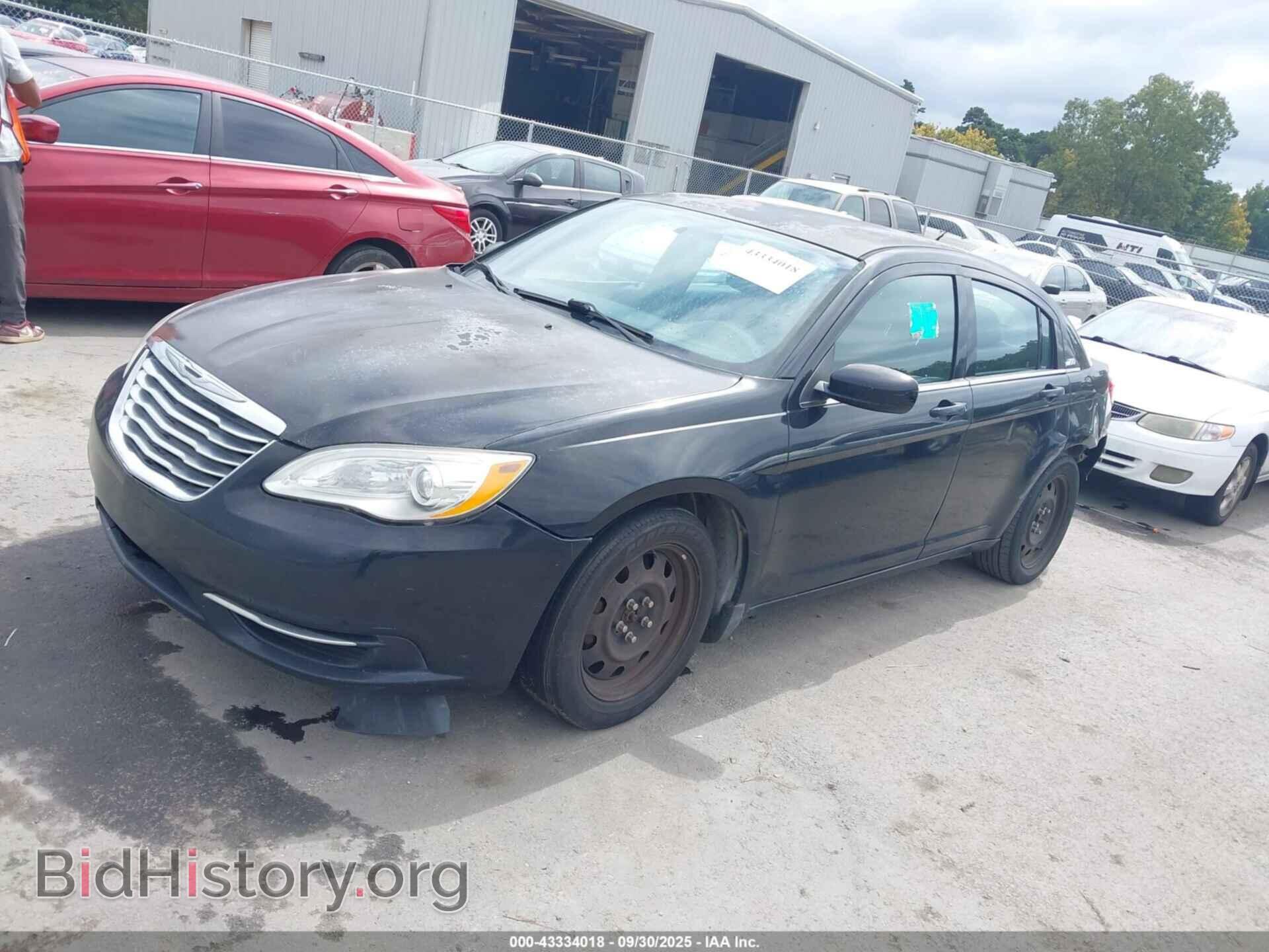 2012 CHRYSLER 200 - VIN: 1C3CCBAB5CN318935 - Фото 2