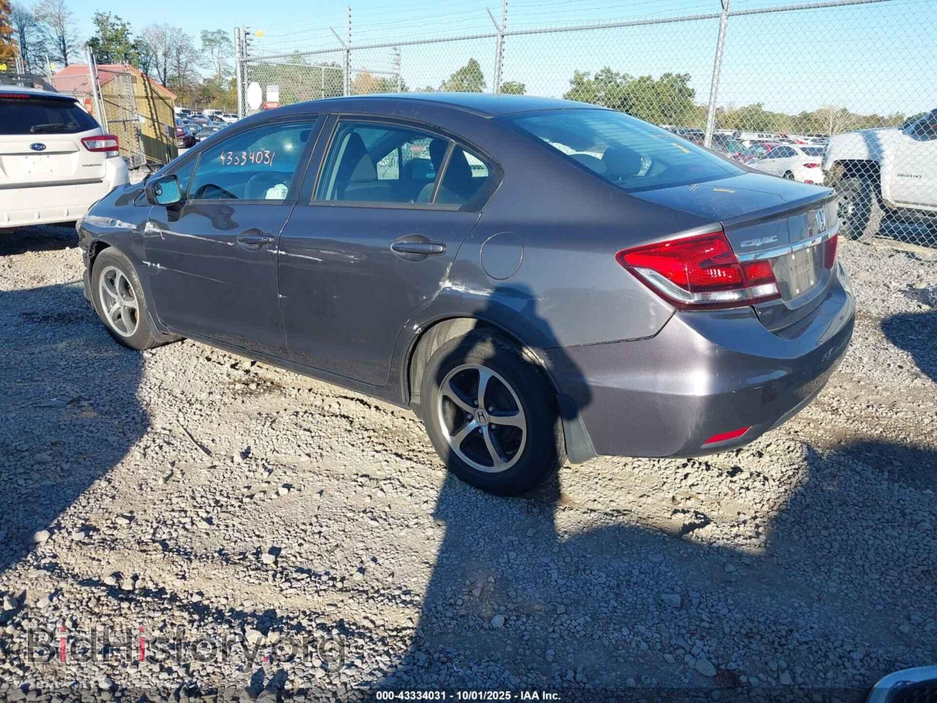 2015 HONDA CIVIC - VIN: 2HGFB2F79FH528842 - Фото 3