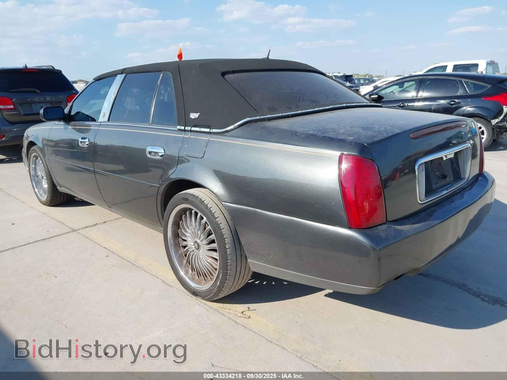 2005 CADILLAC DEVILLE - VIN: 1G6KD54Y65U241168 - Photo 3