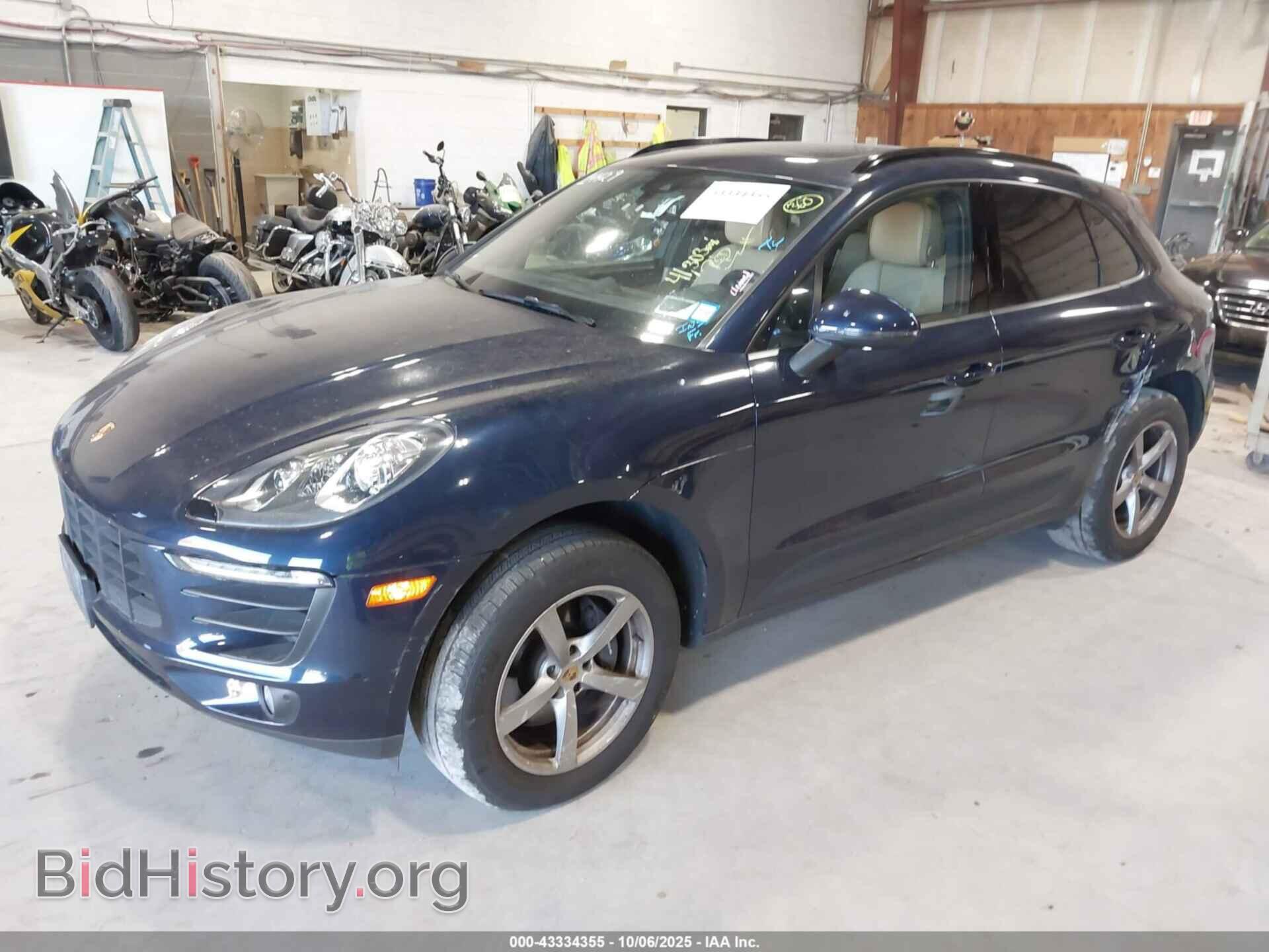 2017 PORSCHE MACAN - VIN: WP1AA2A50HLB81486 - Photo 2