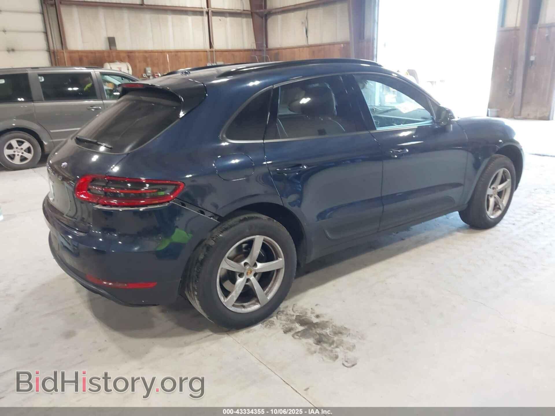 2017 PORSCHE MACAN - VIN: WP1AA2A50HLB81486 - Photo 4