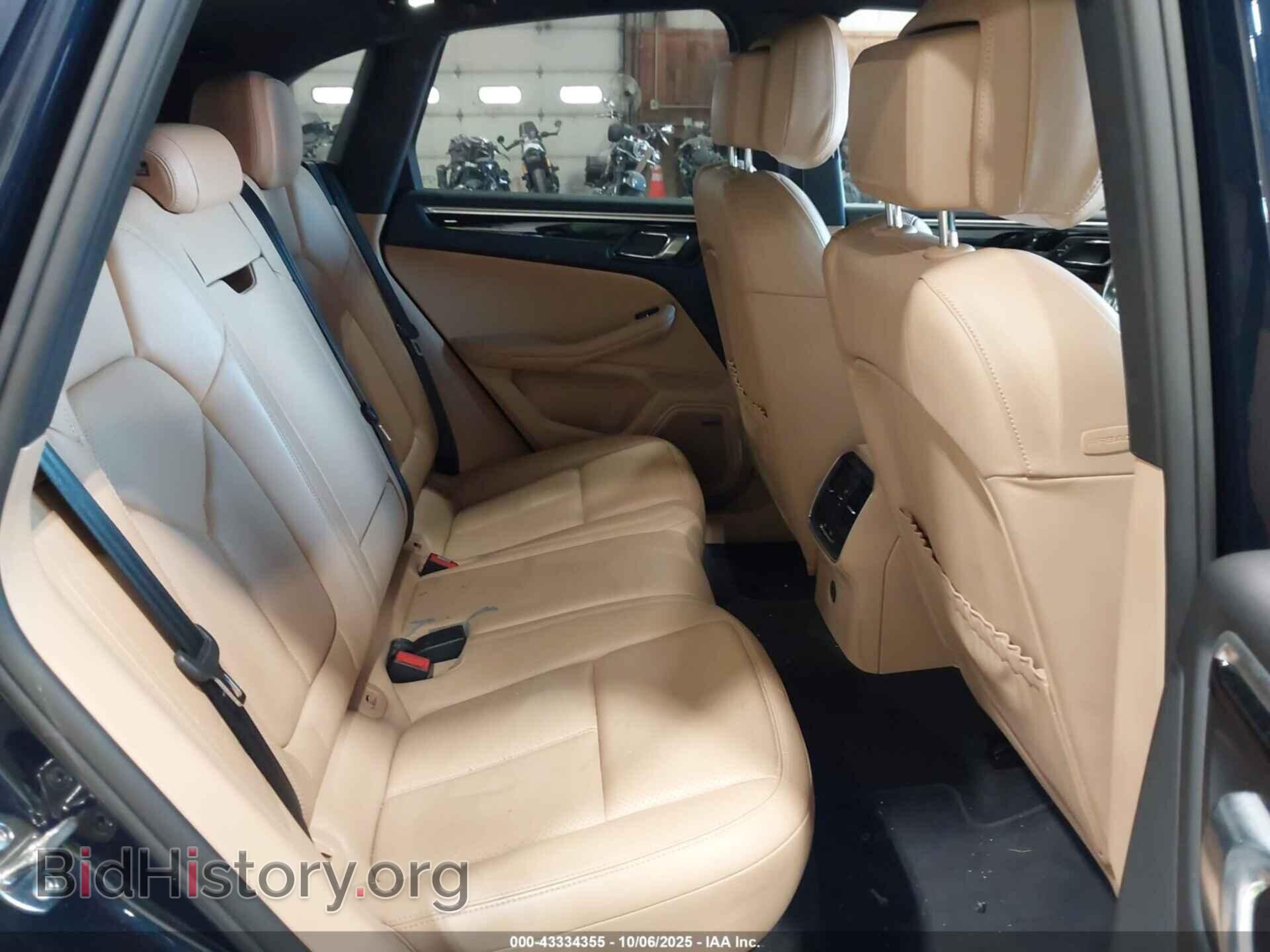 2017 PORSCHE MACAN - VIN: WP1AA2A50HLB81486 - Photo 8
