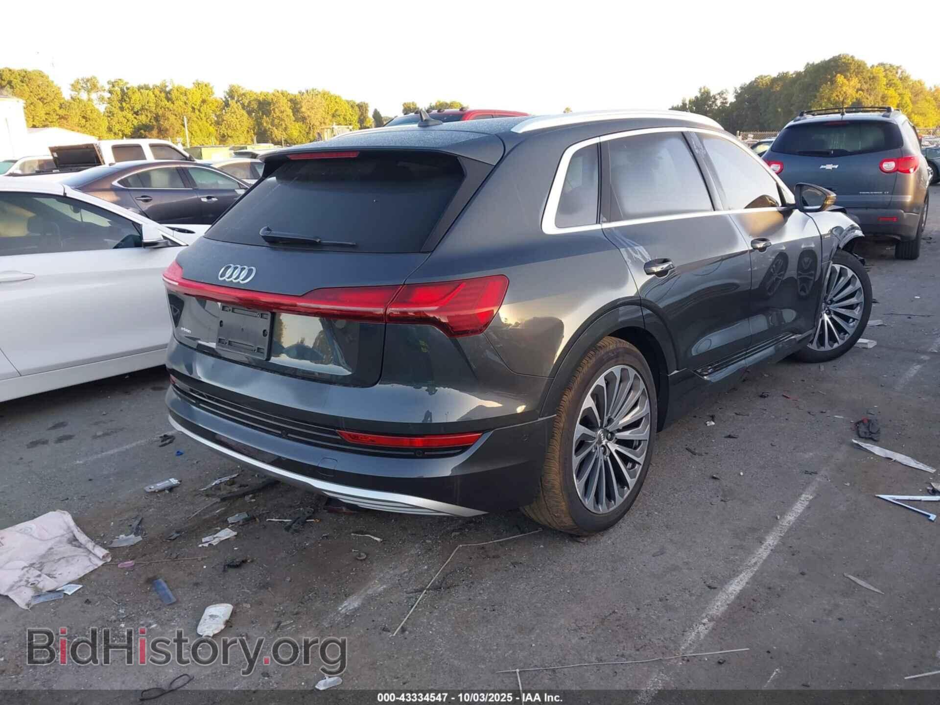 2019 AUDI E-TRON - VIN: WA1VAAGE7KB024131 - Photo 4