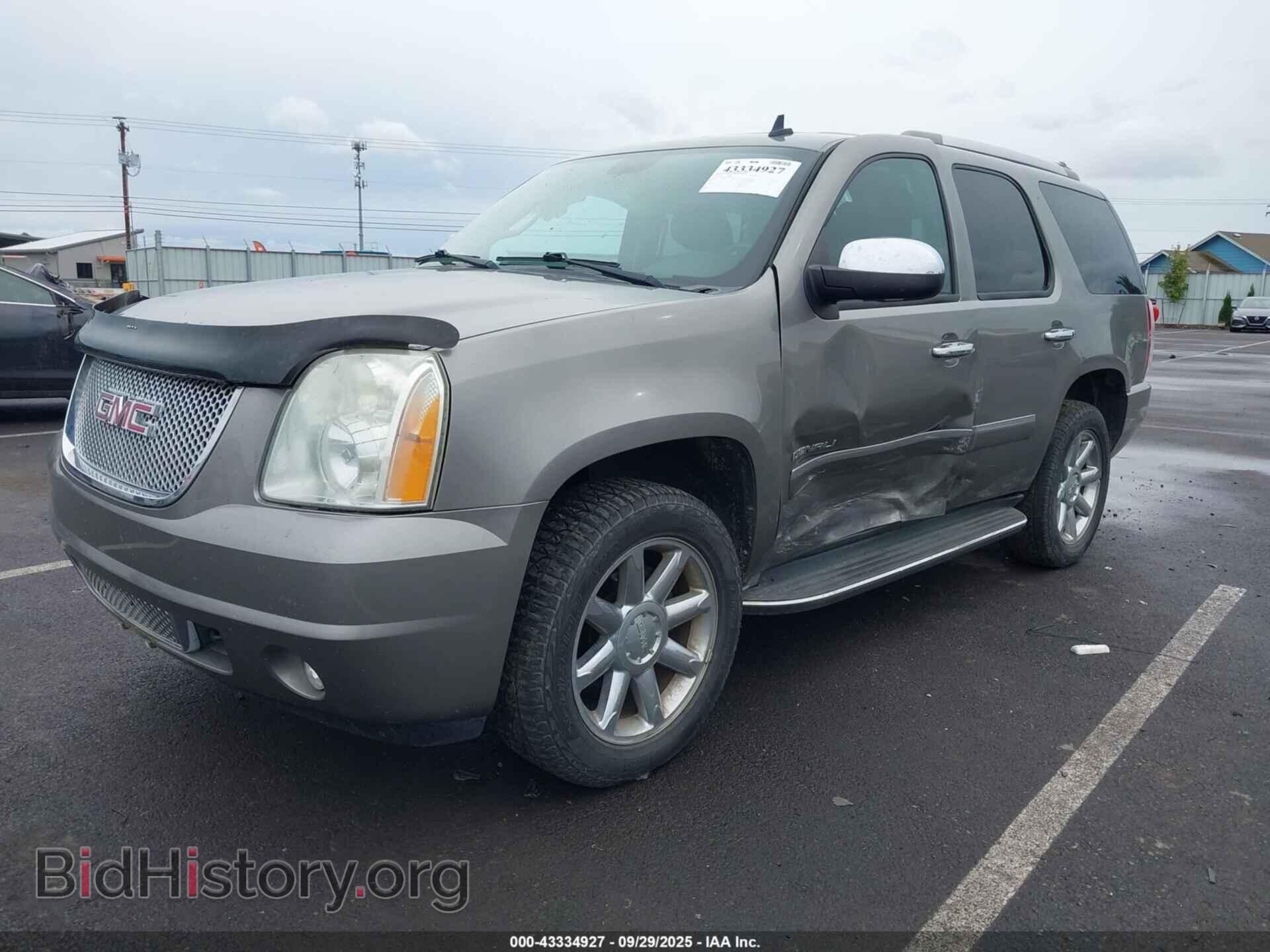 2012 GMC YUKON - VIN: 1GKS2EEF5CR189908 - Photo 2