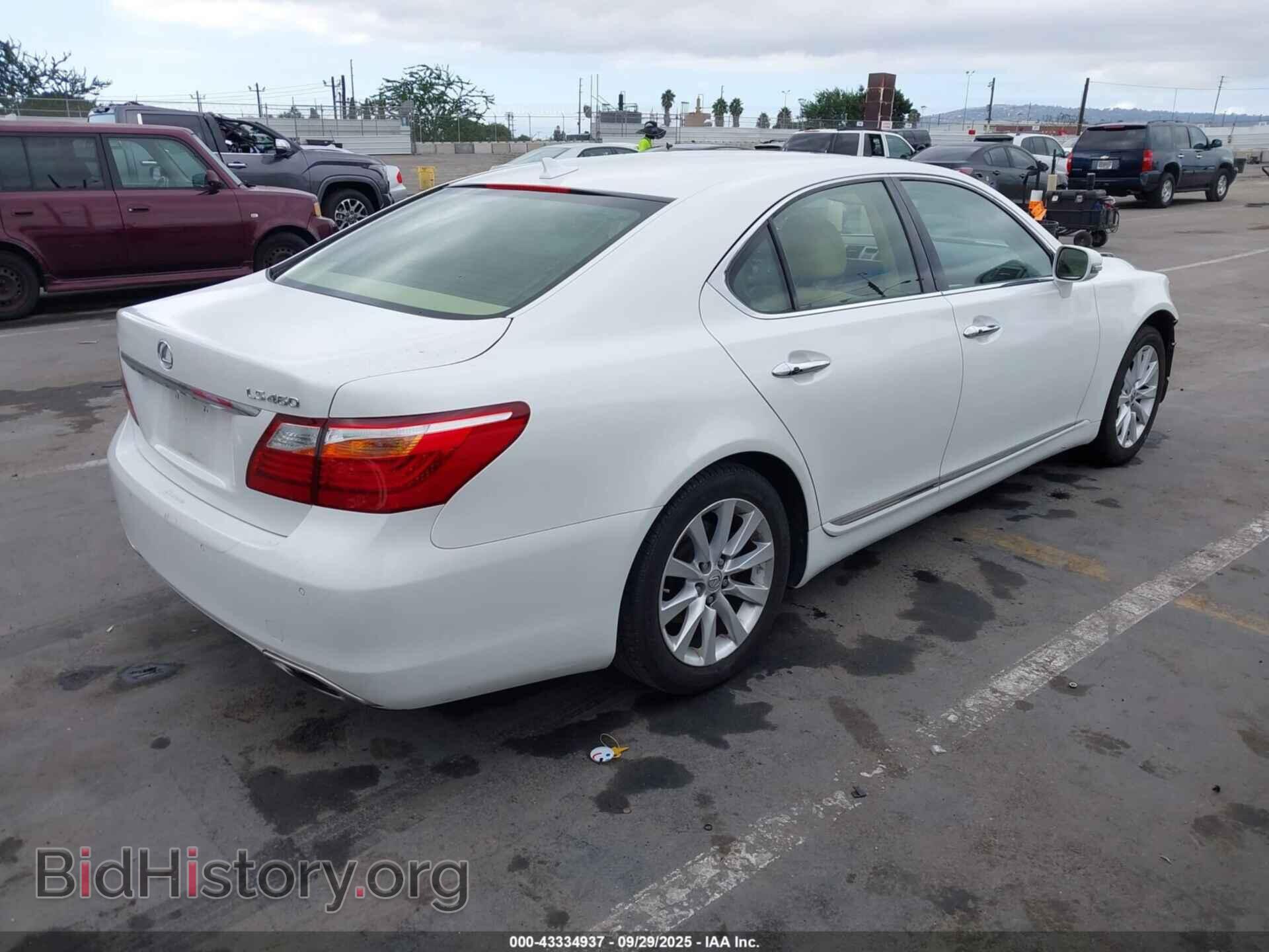 2012 LEXUS LS 460 - VIN: JTHBL5EF7C5113699 - Photo 4