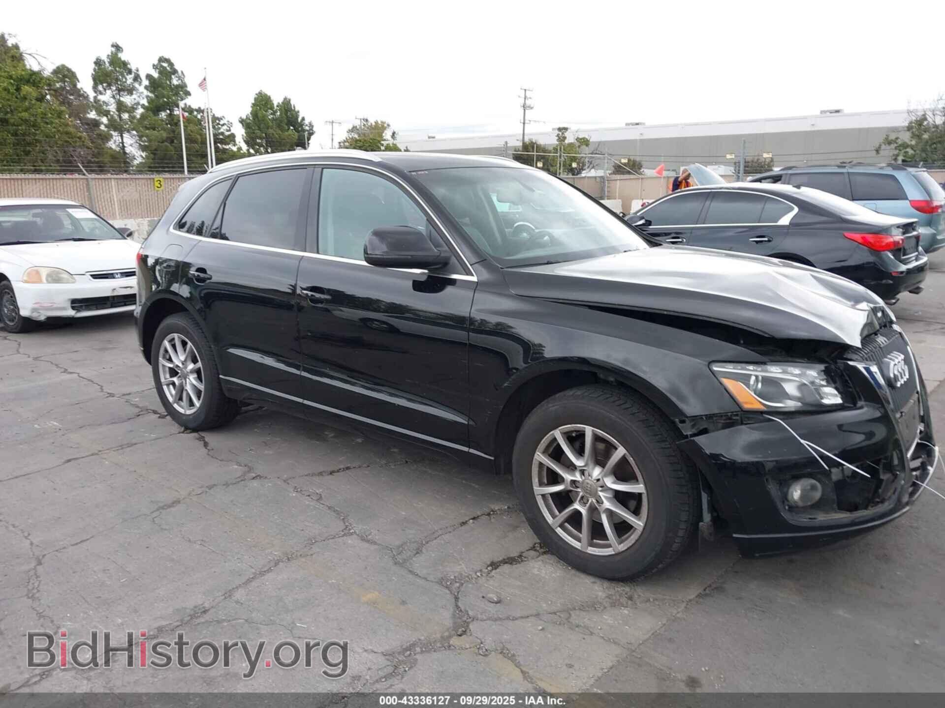 Photo WA1LFAFP7BA060757 - AUDI Q5 2011