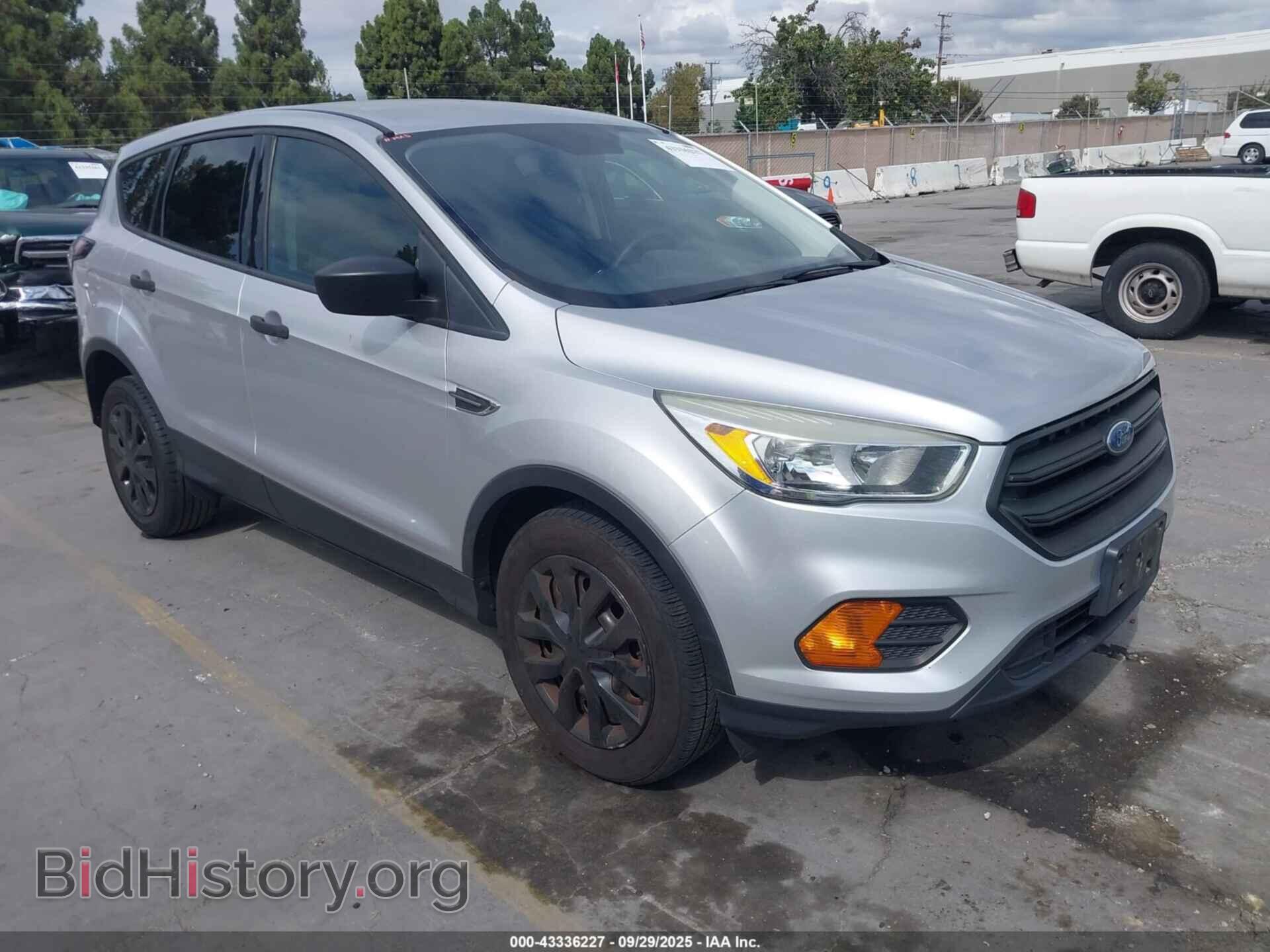 Фотография 1FMCU0F78HUB05228 - FORD ESCAPE 2017