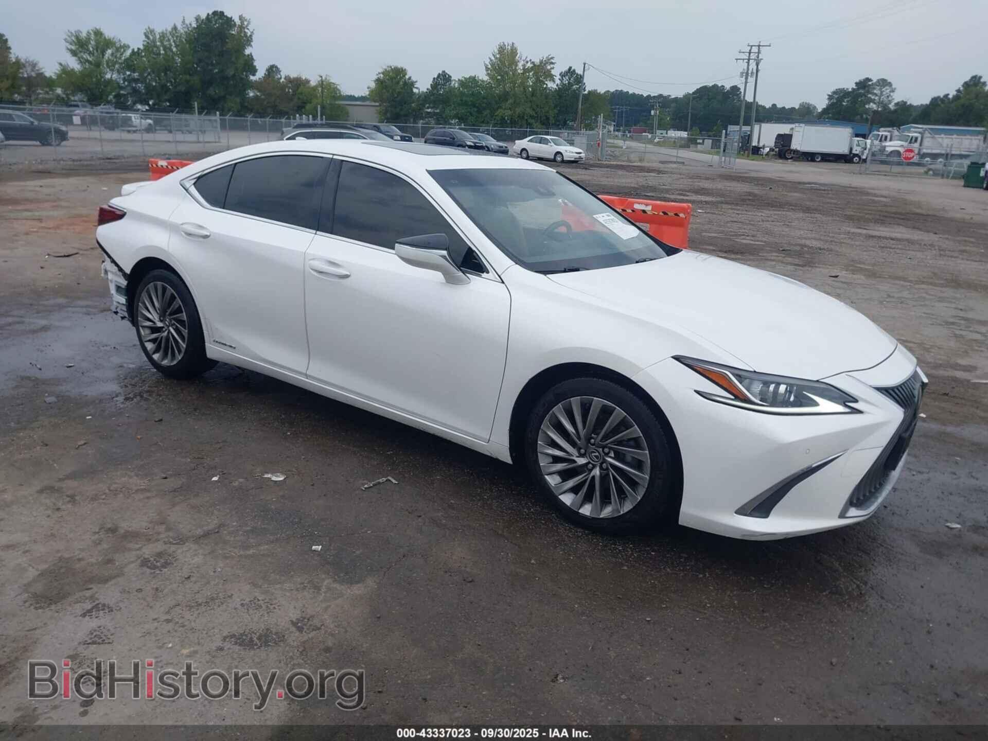 Photo JTHB21B18K2004091 - LEXUS ES 300H 2019