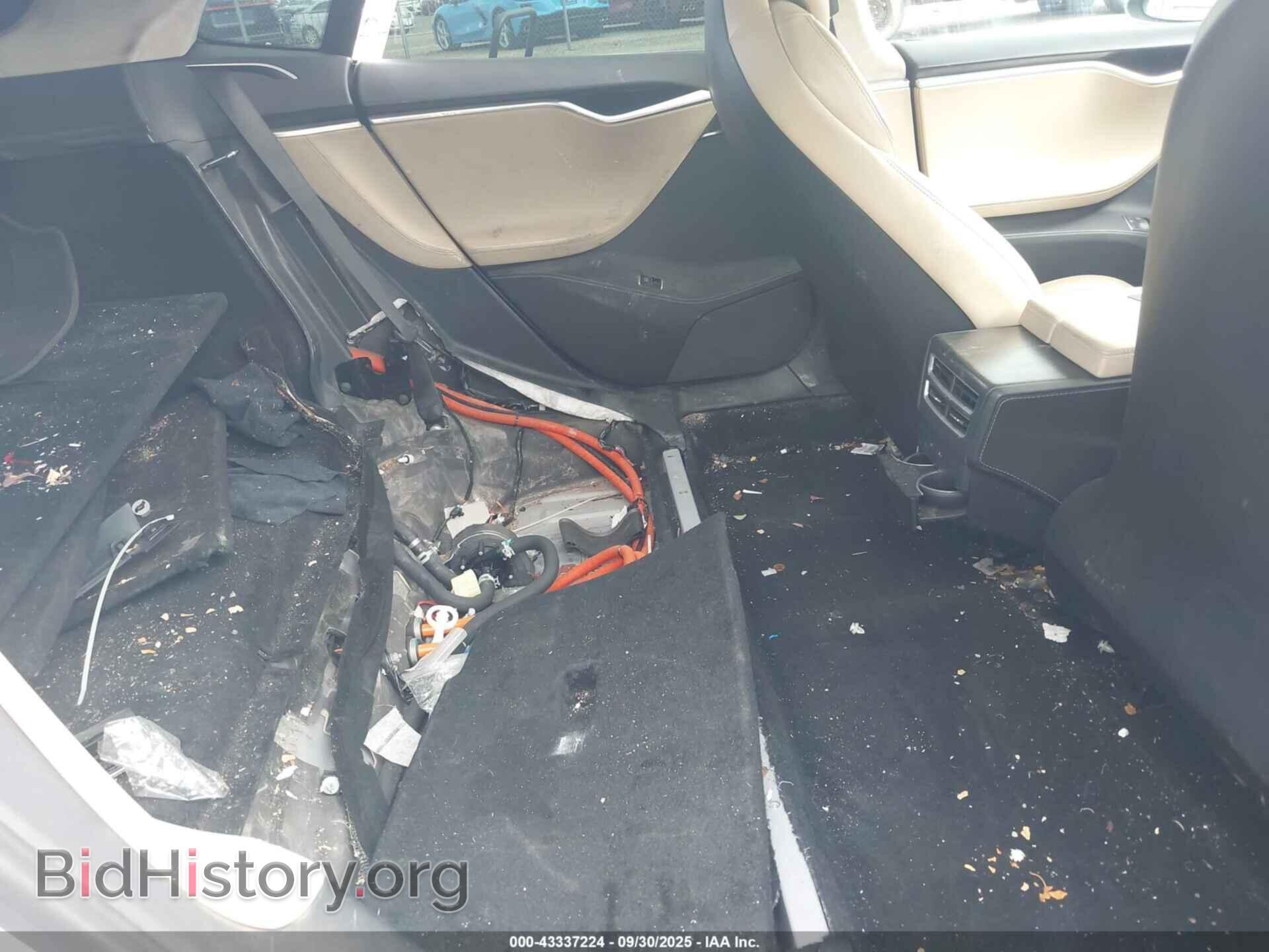 2017 TESLA MODEL S - VIN: 5YJSA1E23HF185115 - Фото 8