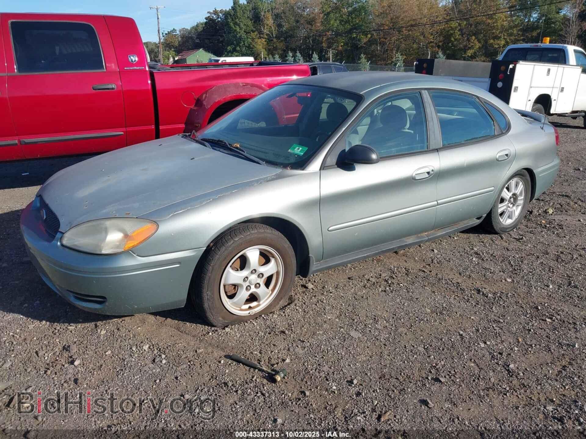 2005 FORD TAURUS - VIN: 1FAFP53285A207727 - Фото 2