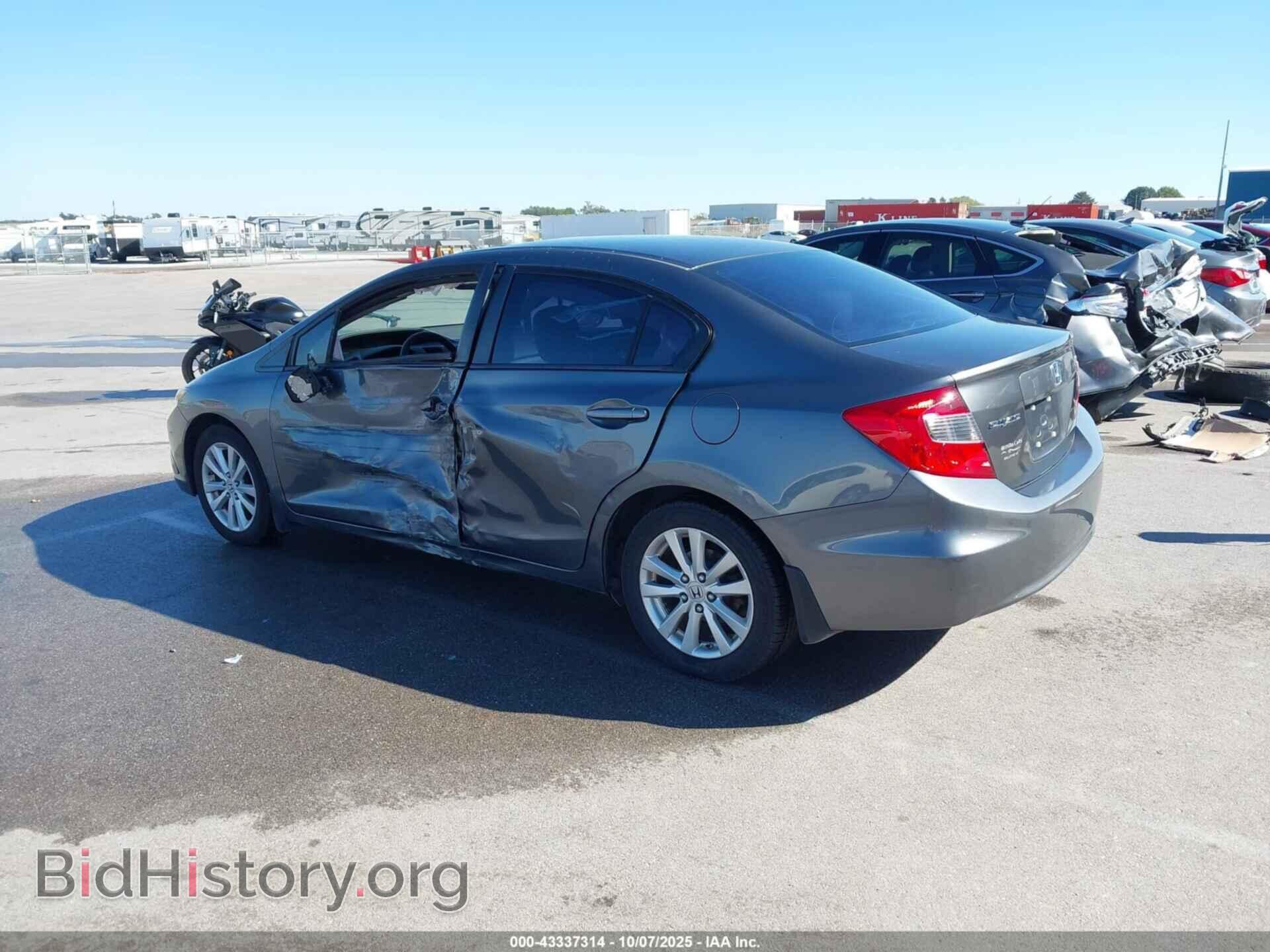 2012 HONDA CIVIC - VIN: 19XFB2F82CE305542 - Фото 3