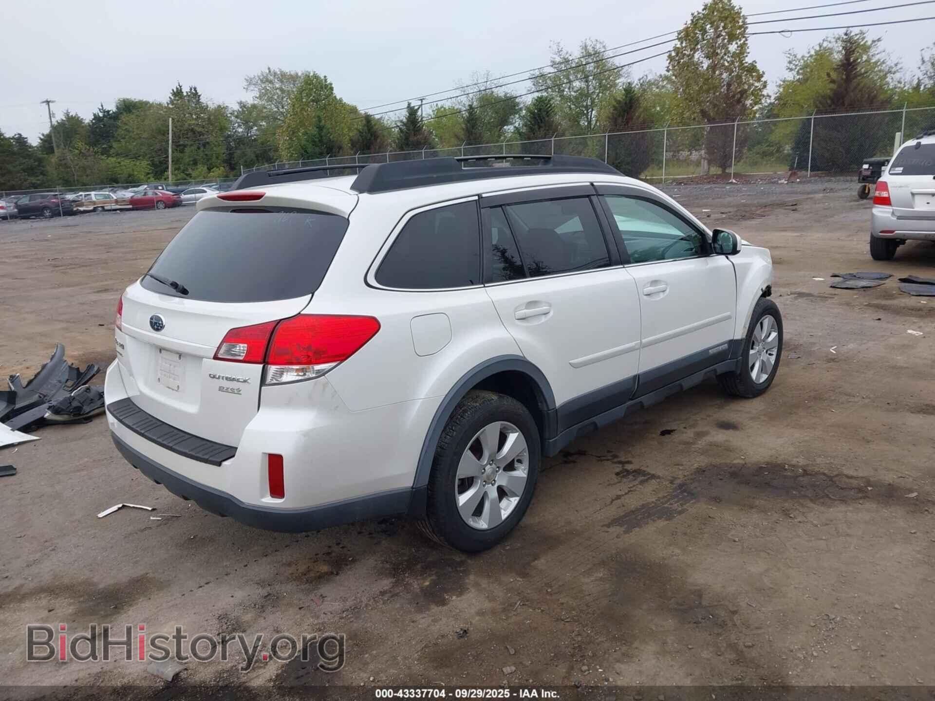 2011 SUBARU OUTBACK - VIN: 4S4BRBCC4B3330866 - Фото 4