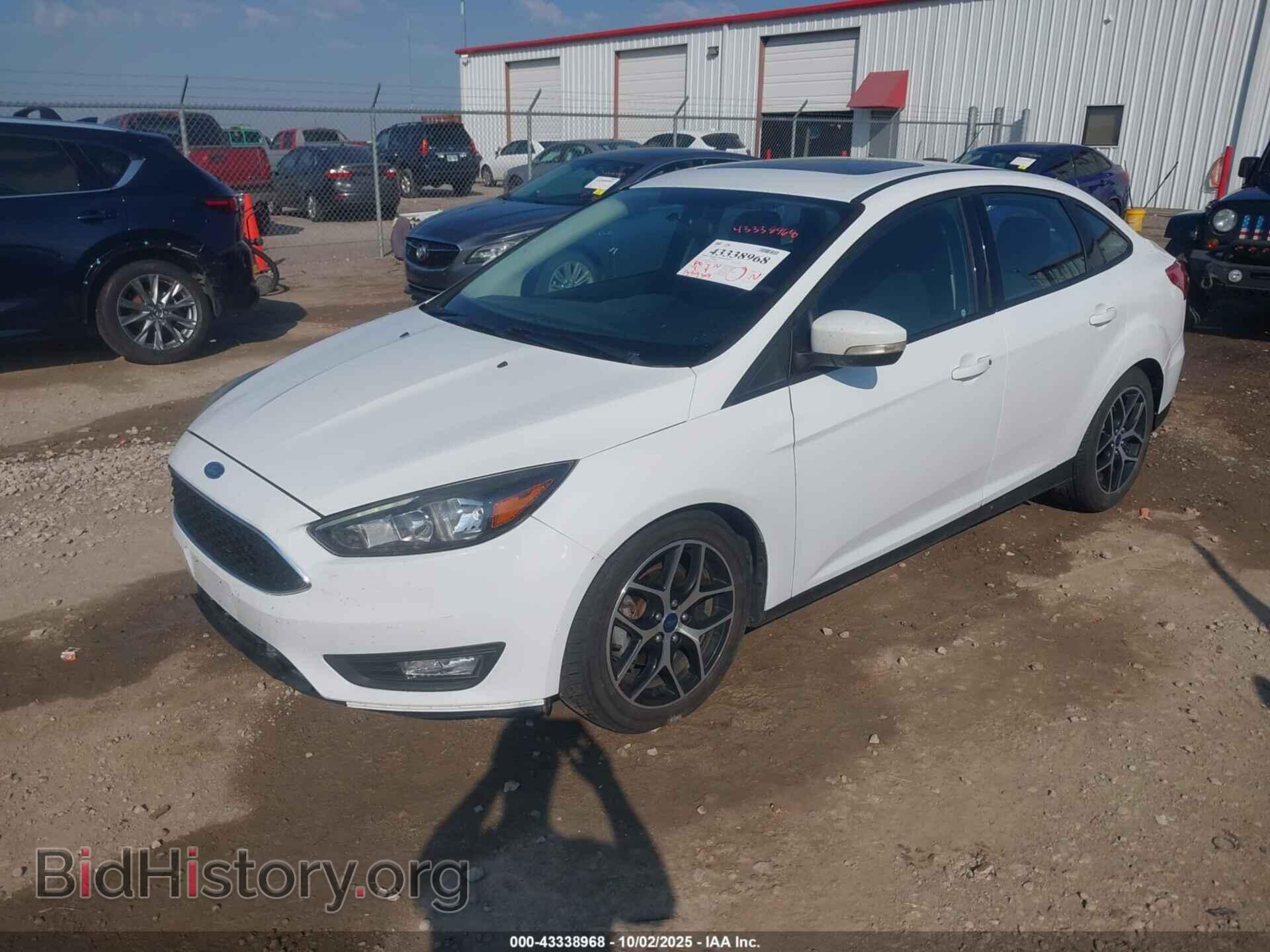 2017 FORD FOCUS - VIN: 1FADP3H24HL332897 - Фото 2