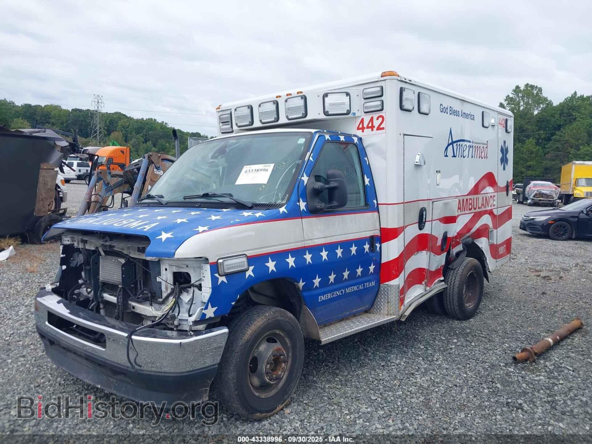 2023 FORD E-350 CUTAWAY - VIN: 1FDWE3FNXPDD38357 - Фото 2