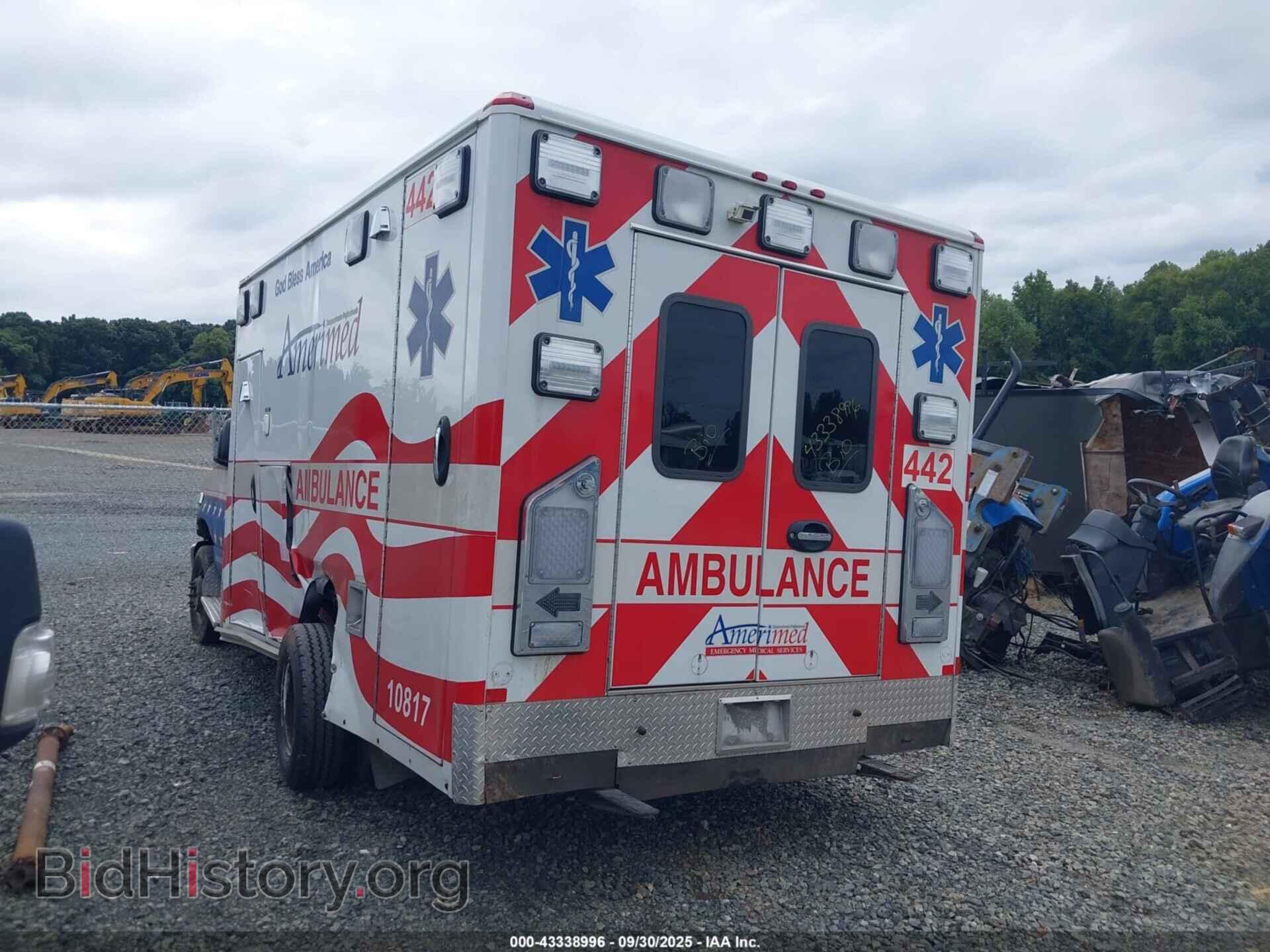 2023 FORD E-350 CUTAWAY - VIN: 1FDWE3FNXPDD38357 - Фото 3