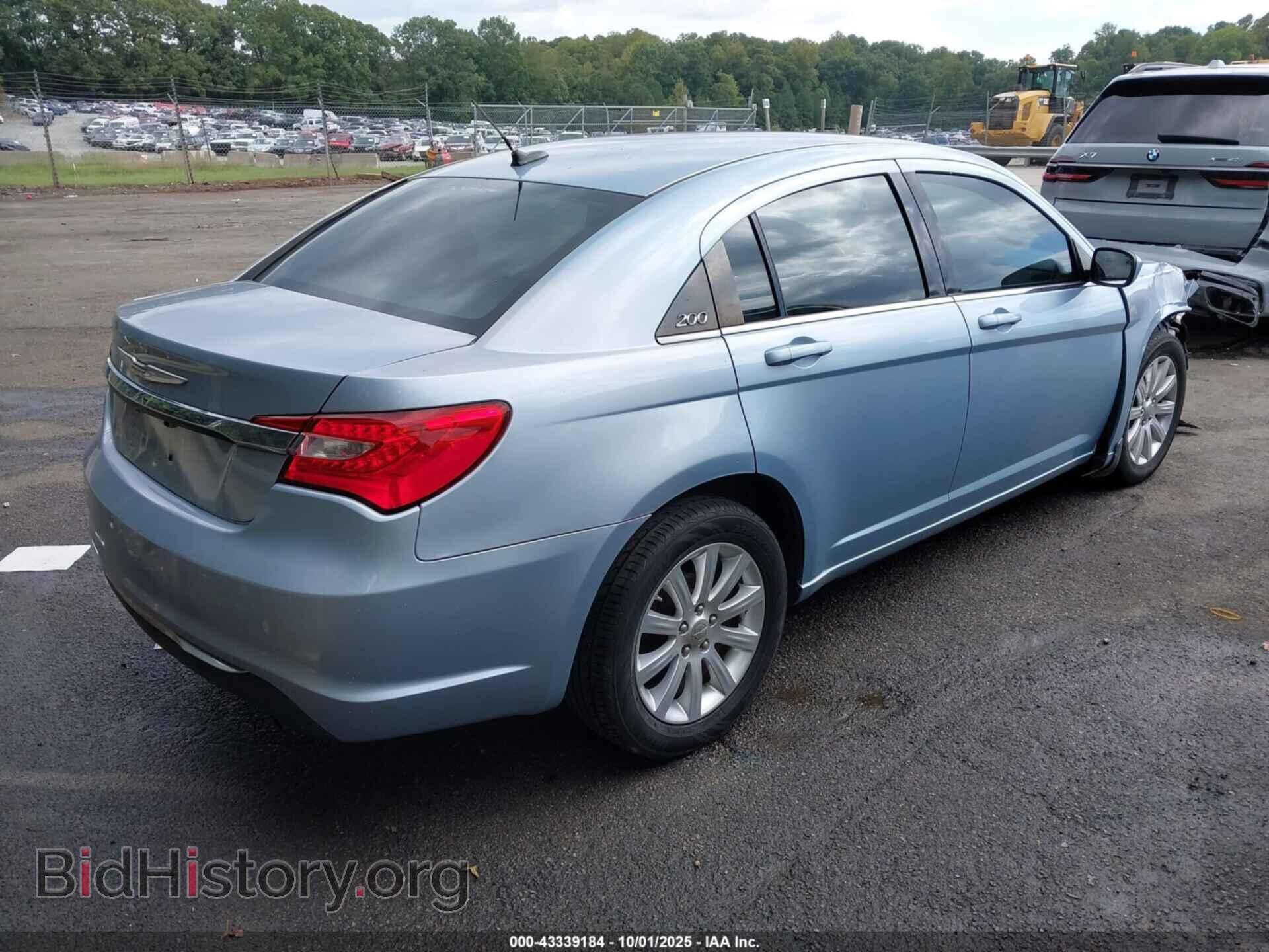 2013 CHRYSLER 200 - VIN: 1C3CCBBB8DN656877 - Фото 4