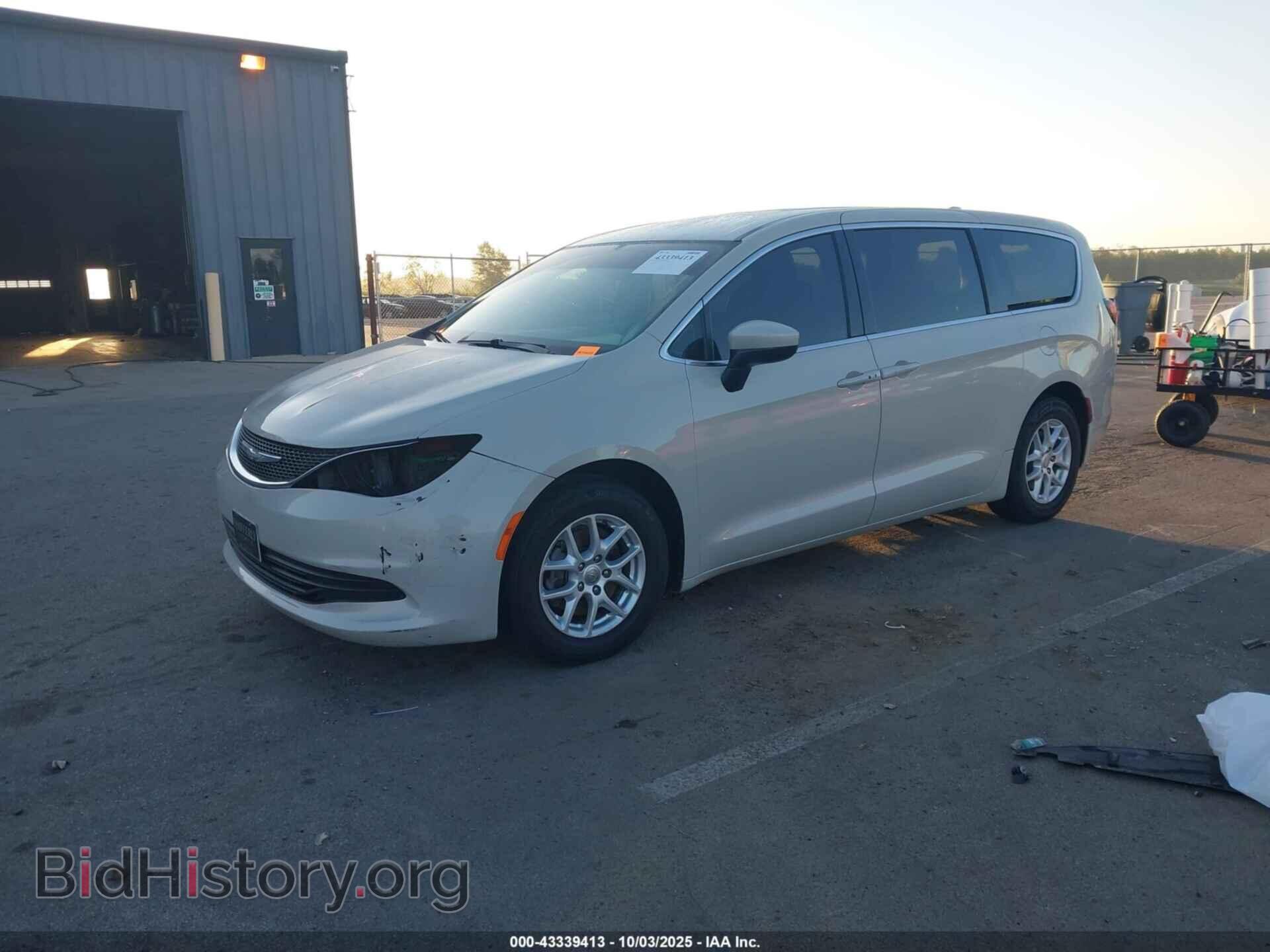 2017 CHRYSLER PACIFICA - VIN: 2C4RC1CG4HR739192 - Photo 2