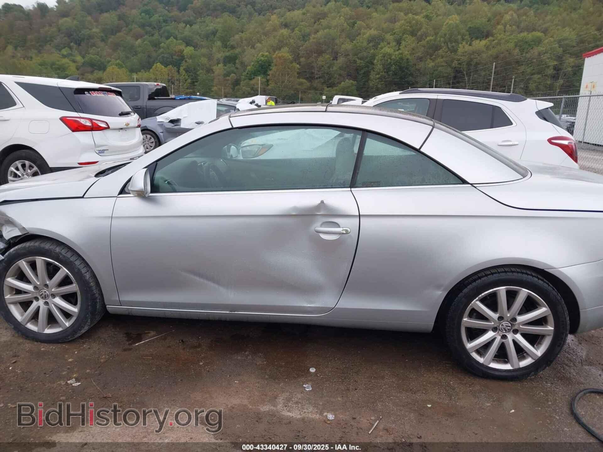 2008 VOLKSWAGEN EOS - VIN: WVWBA71F28V011405 - Фото 15