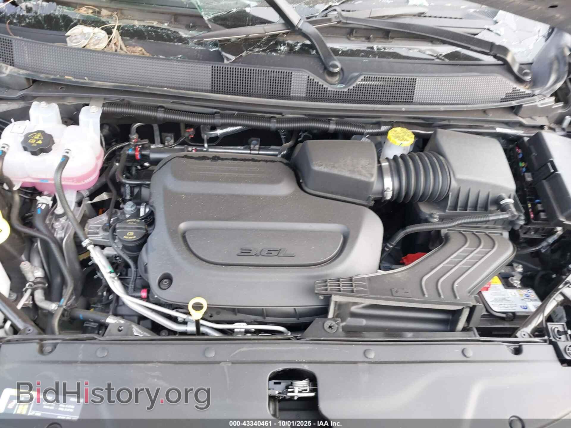 2025 CHRYSLER PACIFICA - VIN: 2C4RC1GG6SR613871 - Photo 10