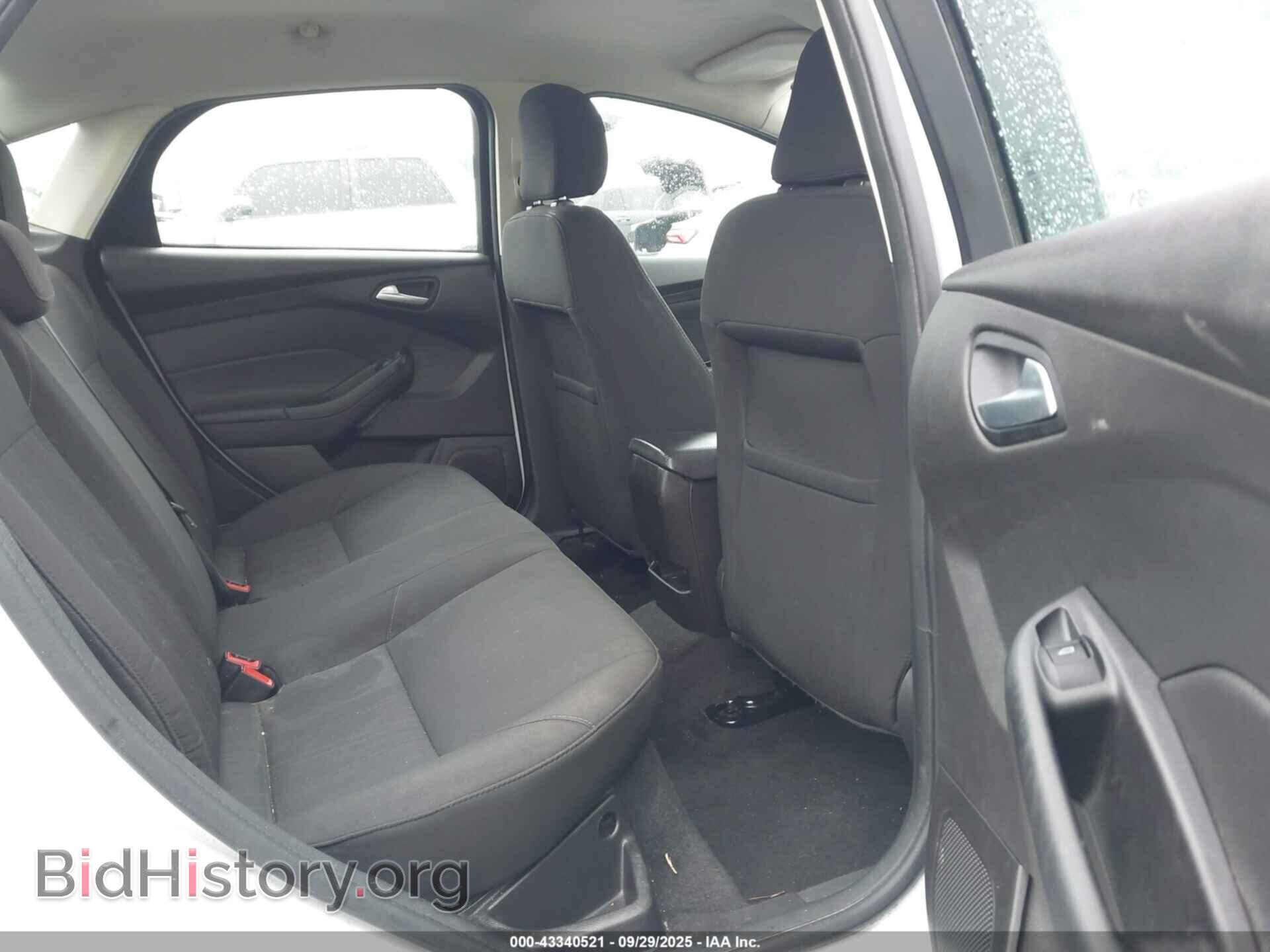 2016 FORD FOCUS - VIN: 1FADP3F29GL365542 - Фото 8