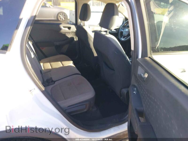 2020 Ford ESCAPE (VIN 1FMCU9G67LUA34011) — photo 8 of 16