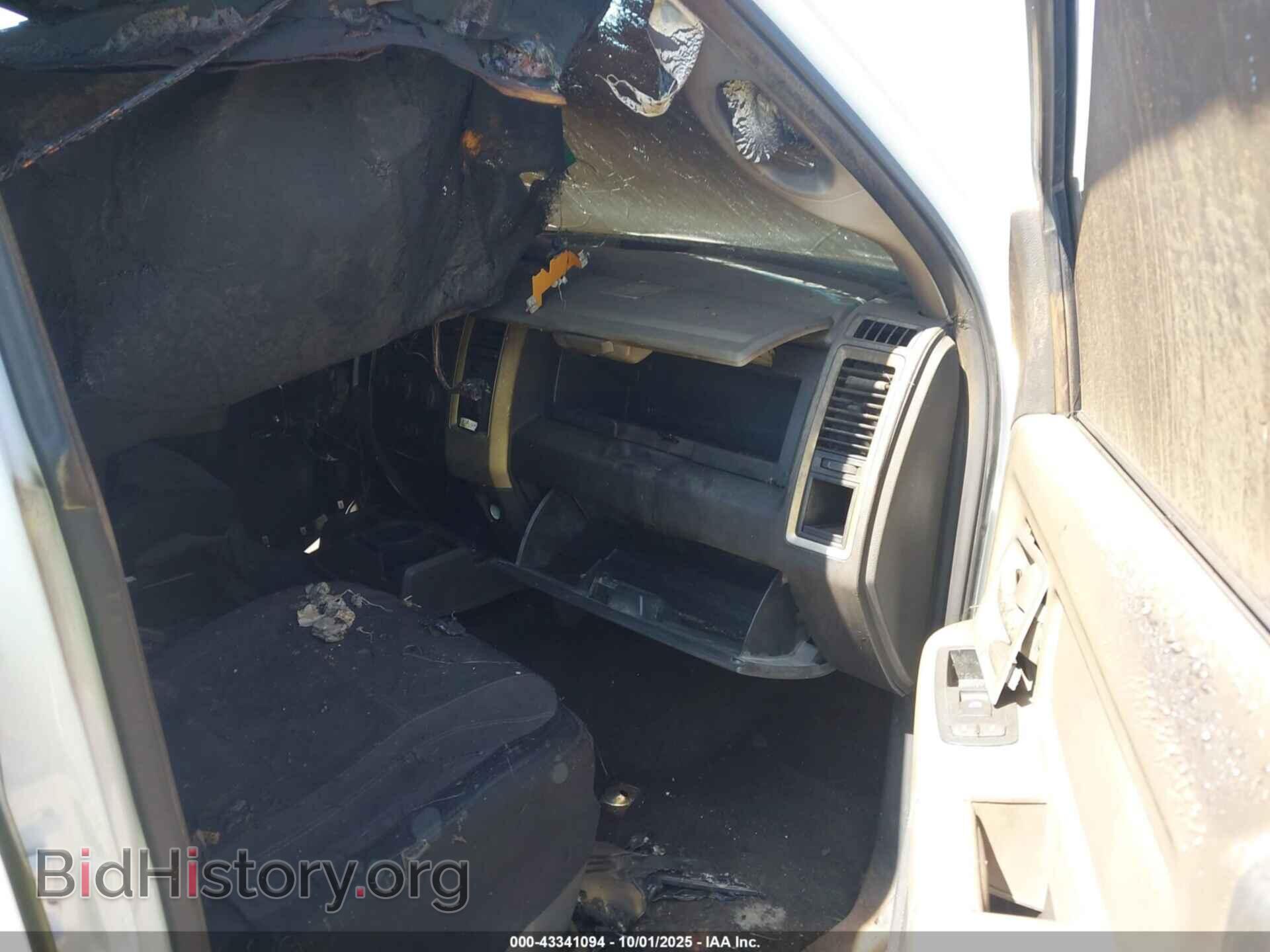 2012 RAM 1500 - VIN: 1C6RD6LT5CS123409 - Photo 5