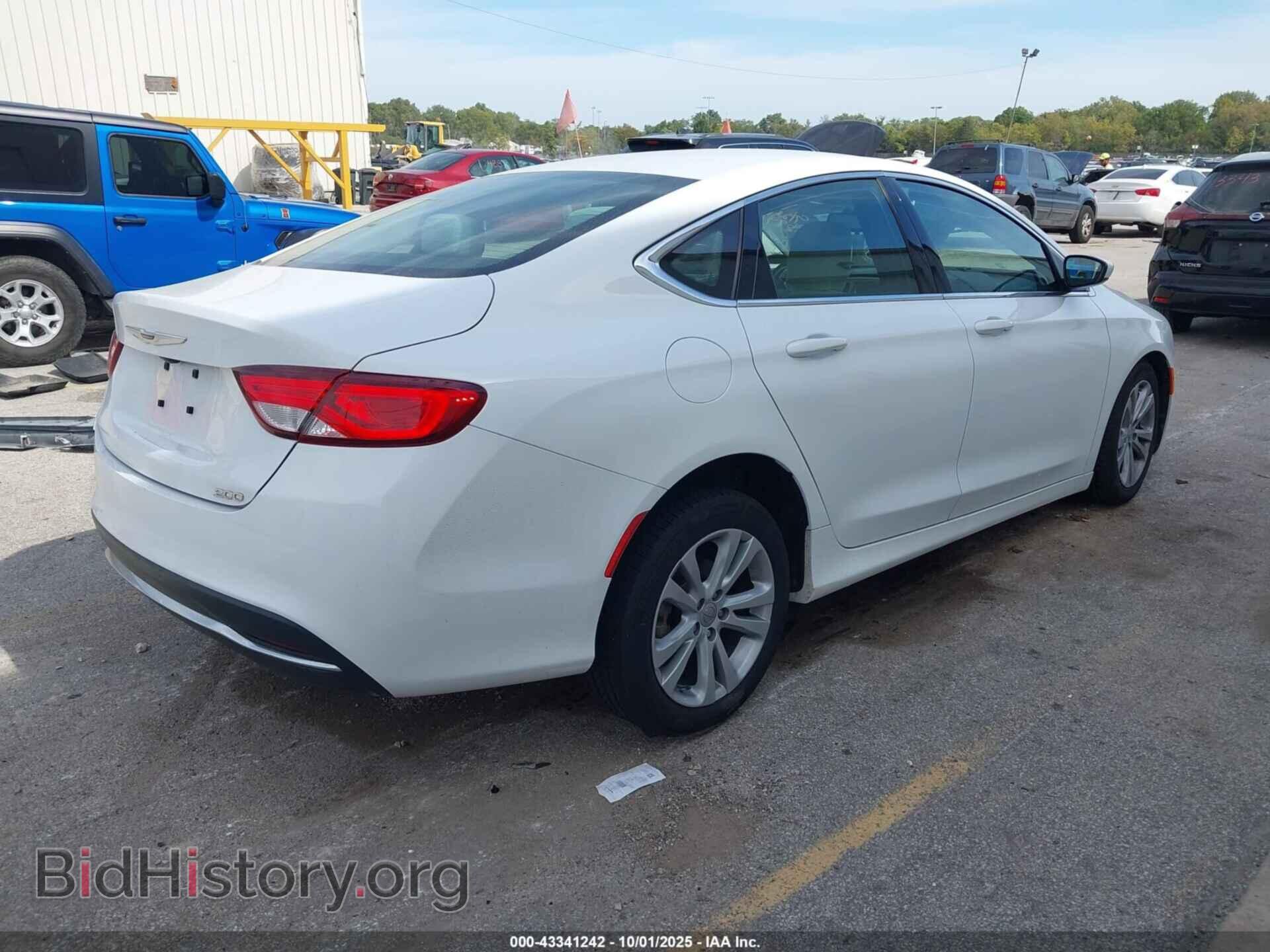 2015 CHRYSLER 200 - VIN: 1C3CCCAB2FN738744 - Фото 4
