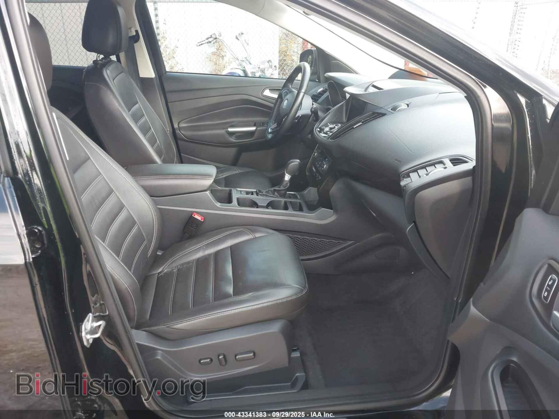 2017 FORD ESCAPE - VIN: 1FMCU0J96HUB88764 - Фото 5