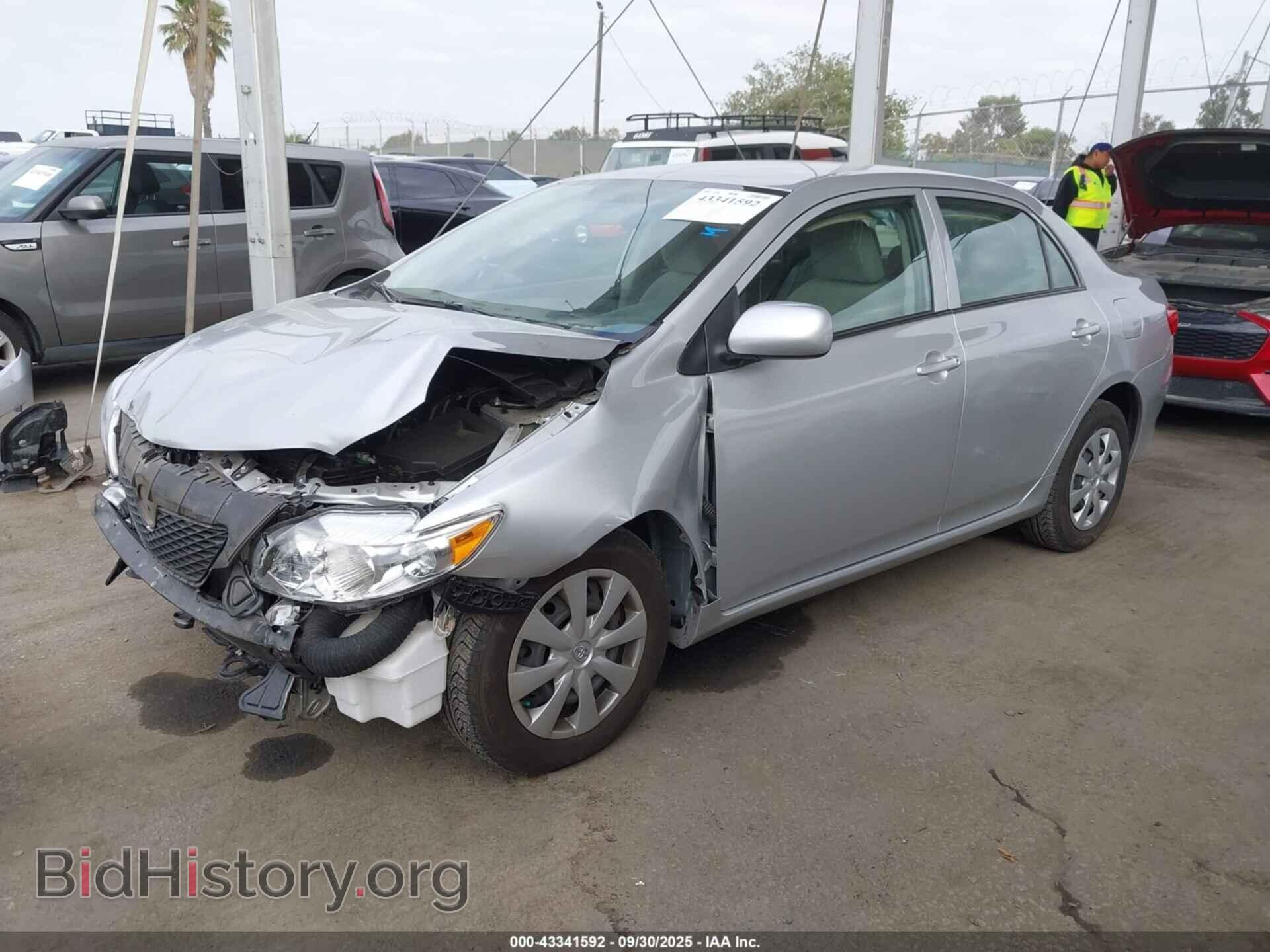 2009 TOYOTA COROLLA - VIN: JTDBL40E199032032 - Фото 2