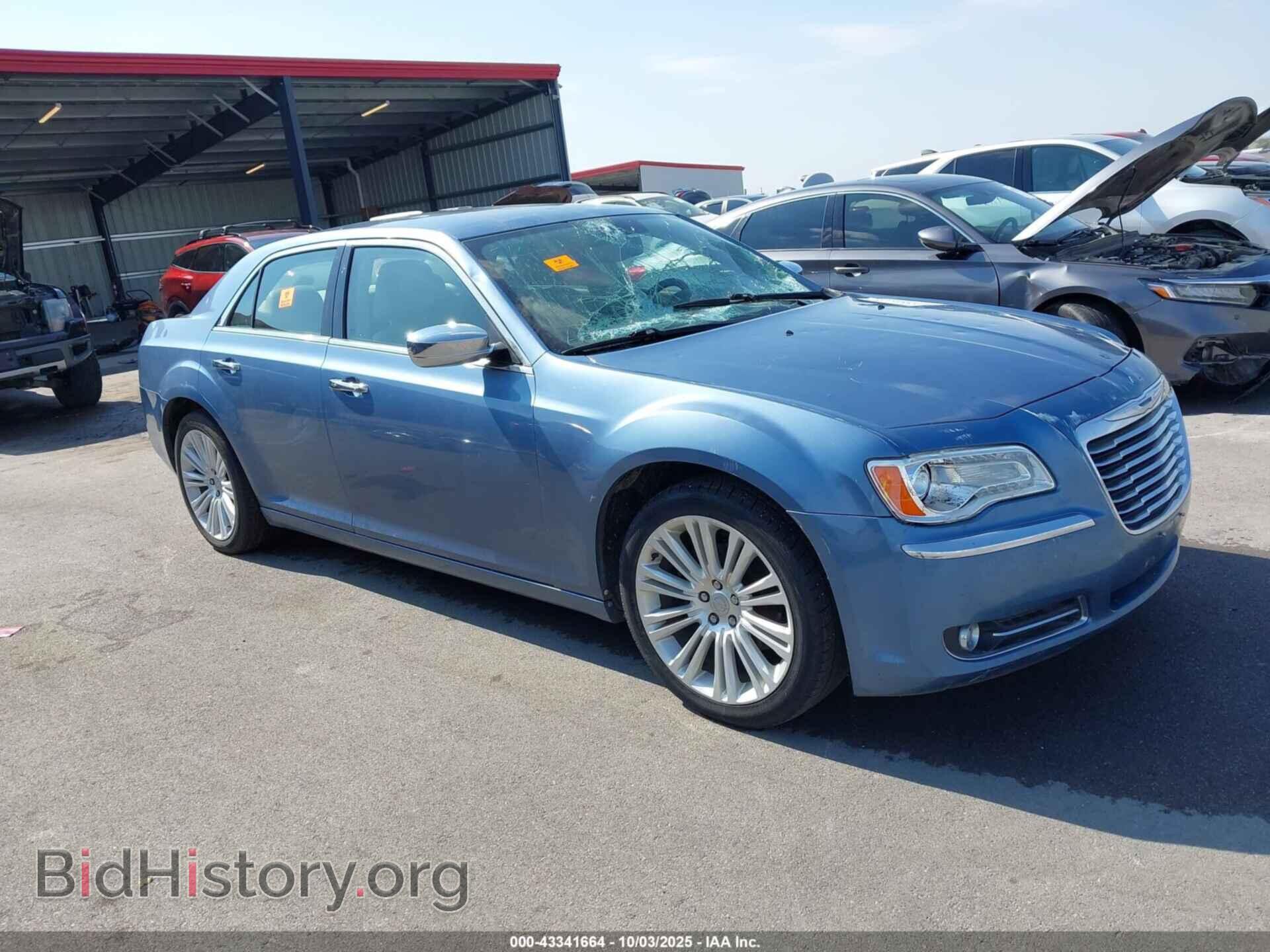 Фотография 2C3CA5CG3BH592237 - CHRYSLER 300 2011