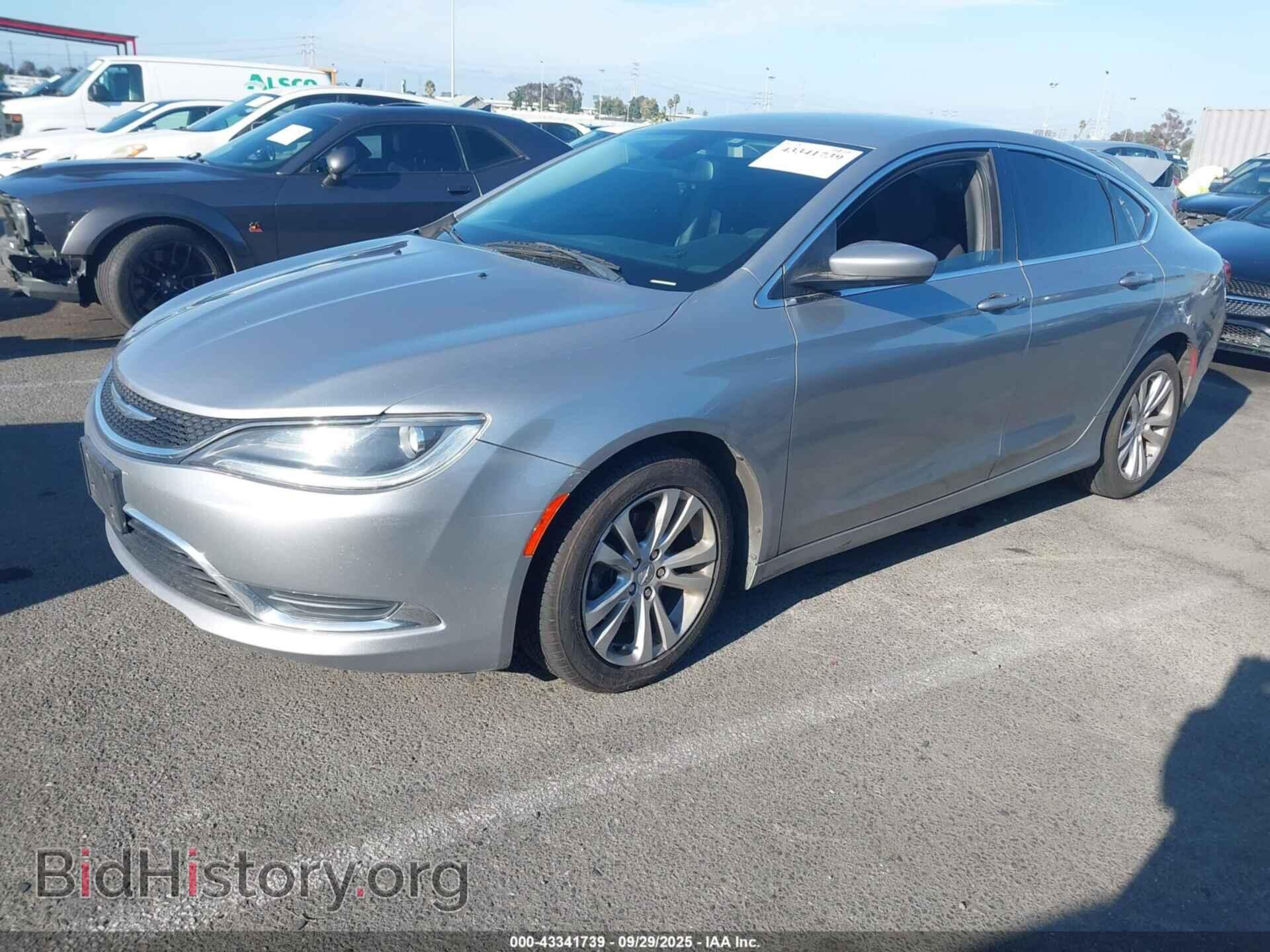 2015 CHRYSLER 200 - VIN: 1C3CCCAB0FN579142 - Фото 2