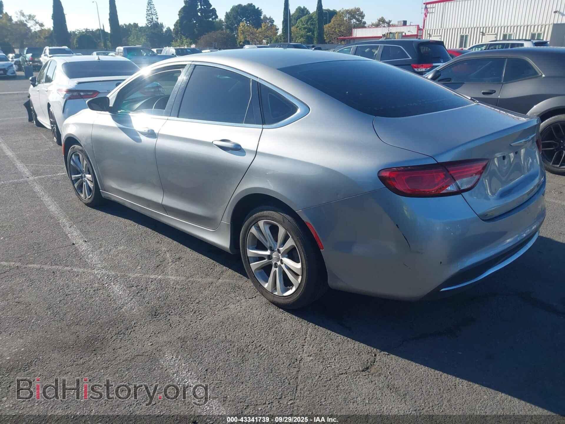 2015 CHRYSLER 200 - VIN: 1C3CCCAB0FN579142 - Фото 3