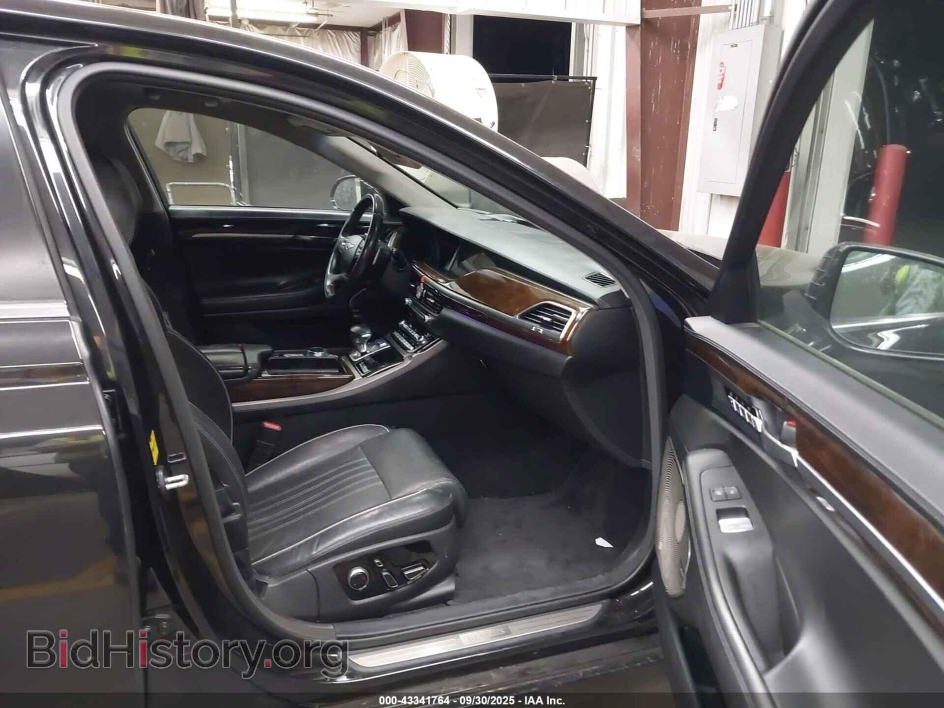 2018 GENESIS G90 - VIN: KMHG54JH4JU048005 - Photo 5