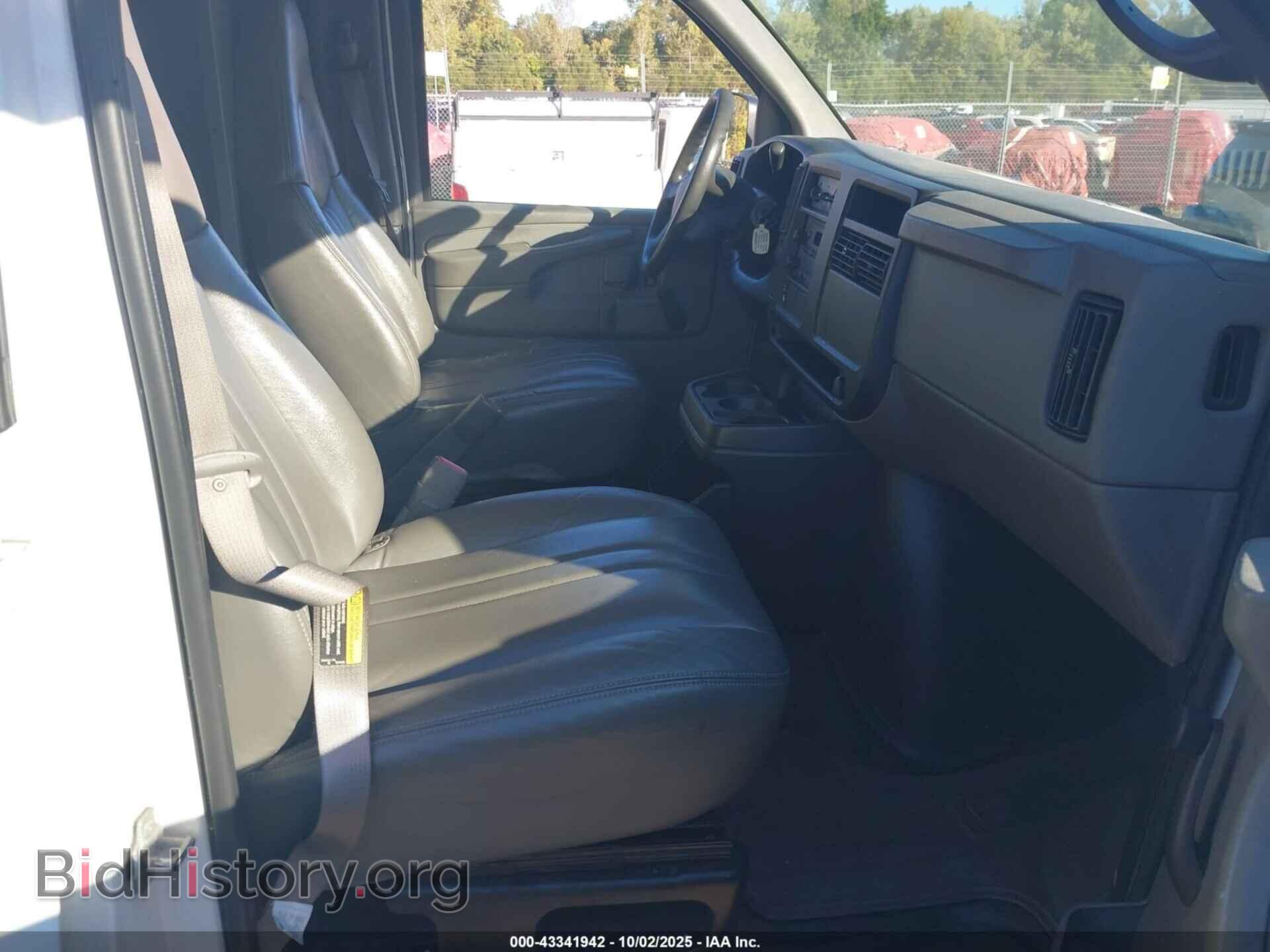 2005 CHEVROLET EXPRESS - VIN: 1GCGG25V051244954 - Фото 5
