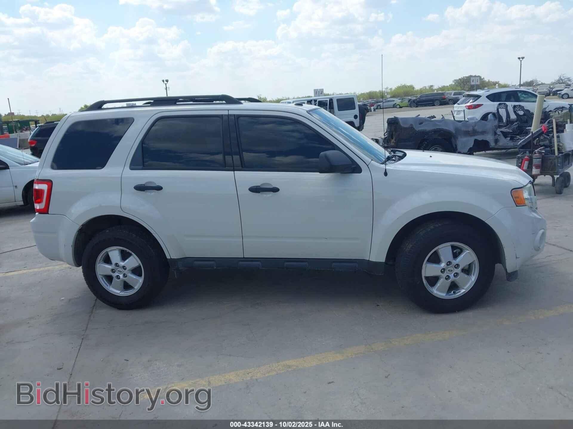 2011 FORD ESCAPE - VIN: 1FMCU9D75BKB25155 - Фото 13