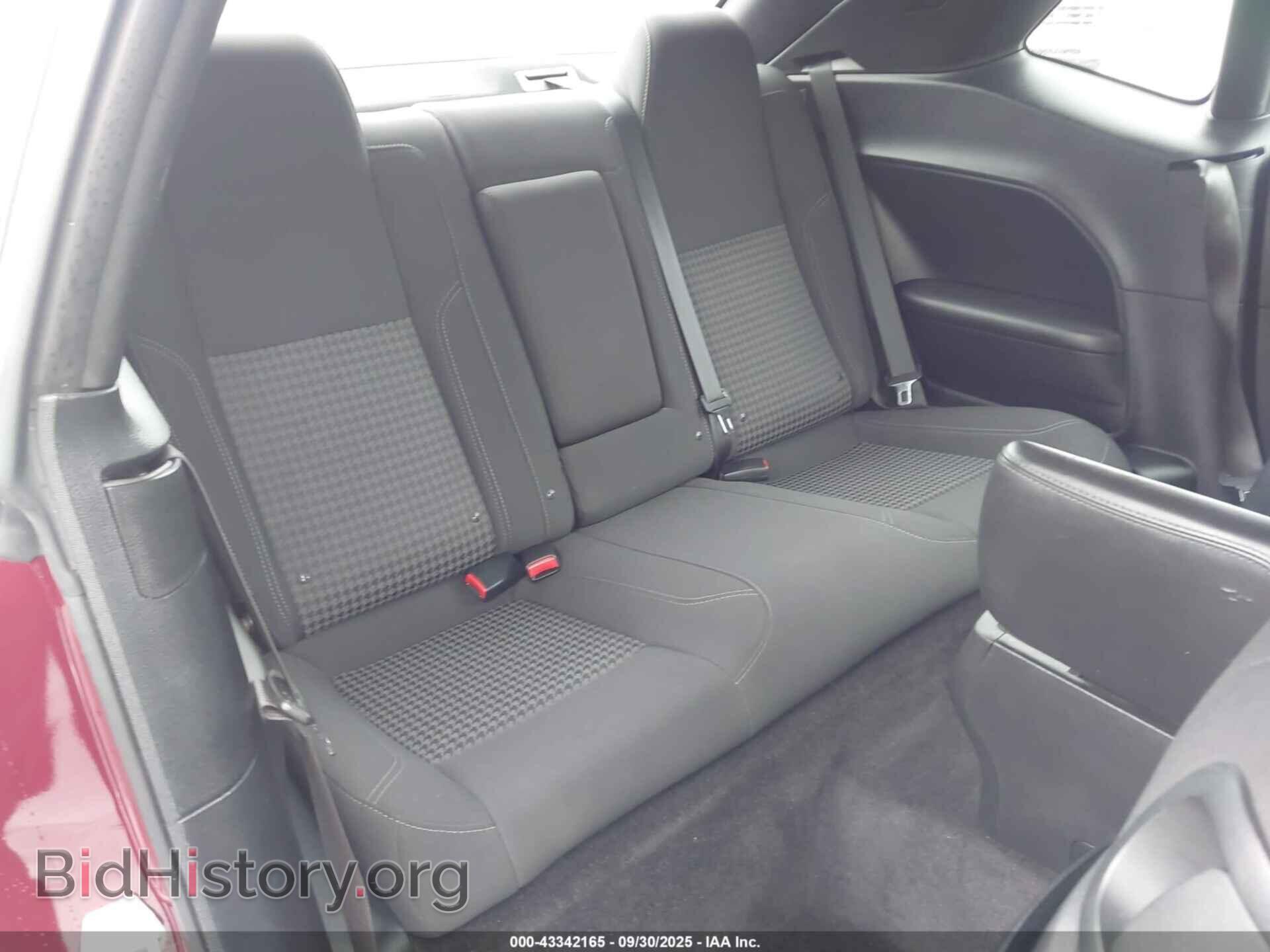 2018 DODGE CHALLENGER - VIN: 2C3CDZAG3JH294545 - Photo 8