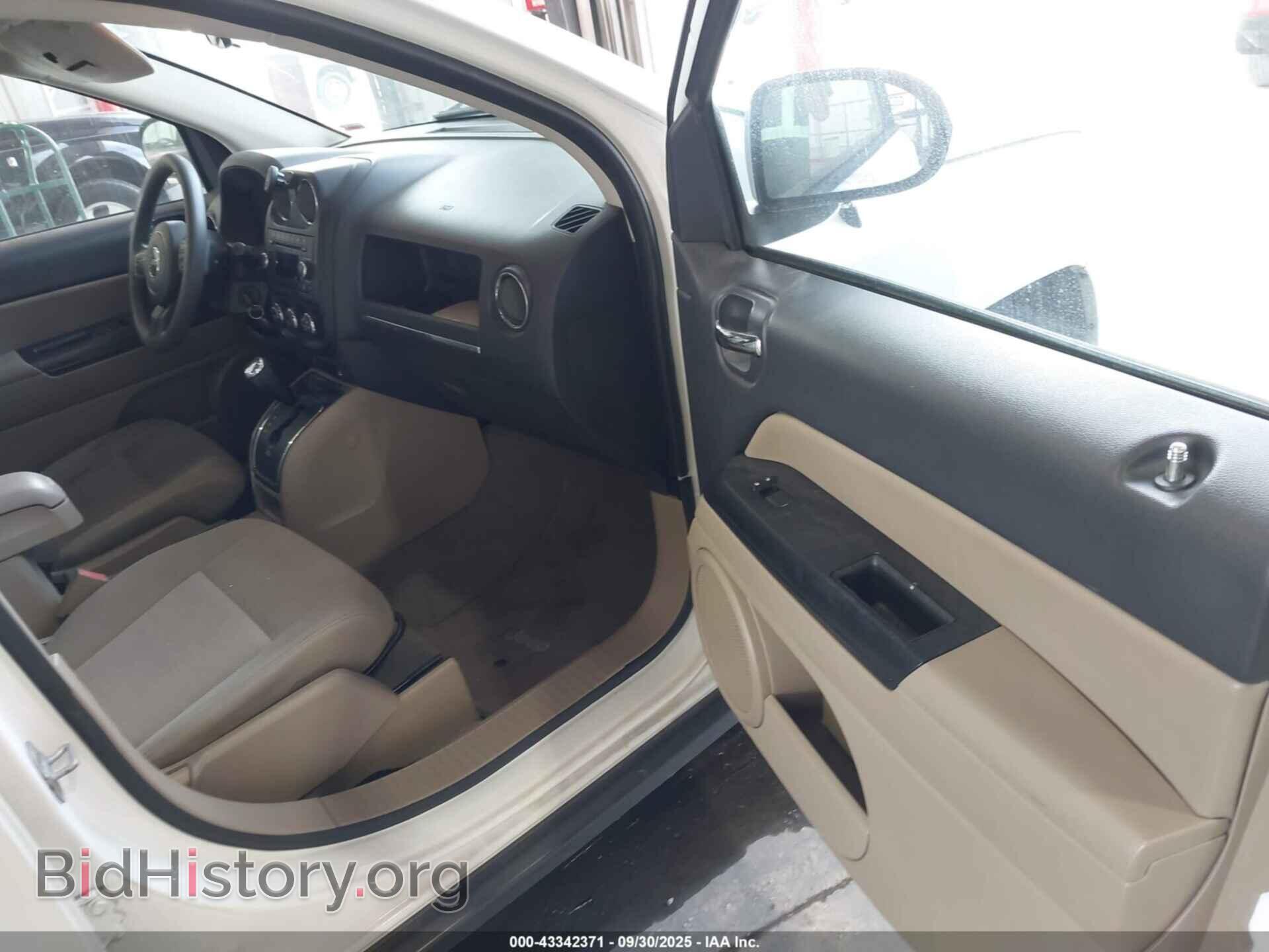 2011 JEEP COMPASS - VIN: 1J4NT1FA9BD287783 - Photo 5