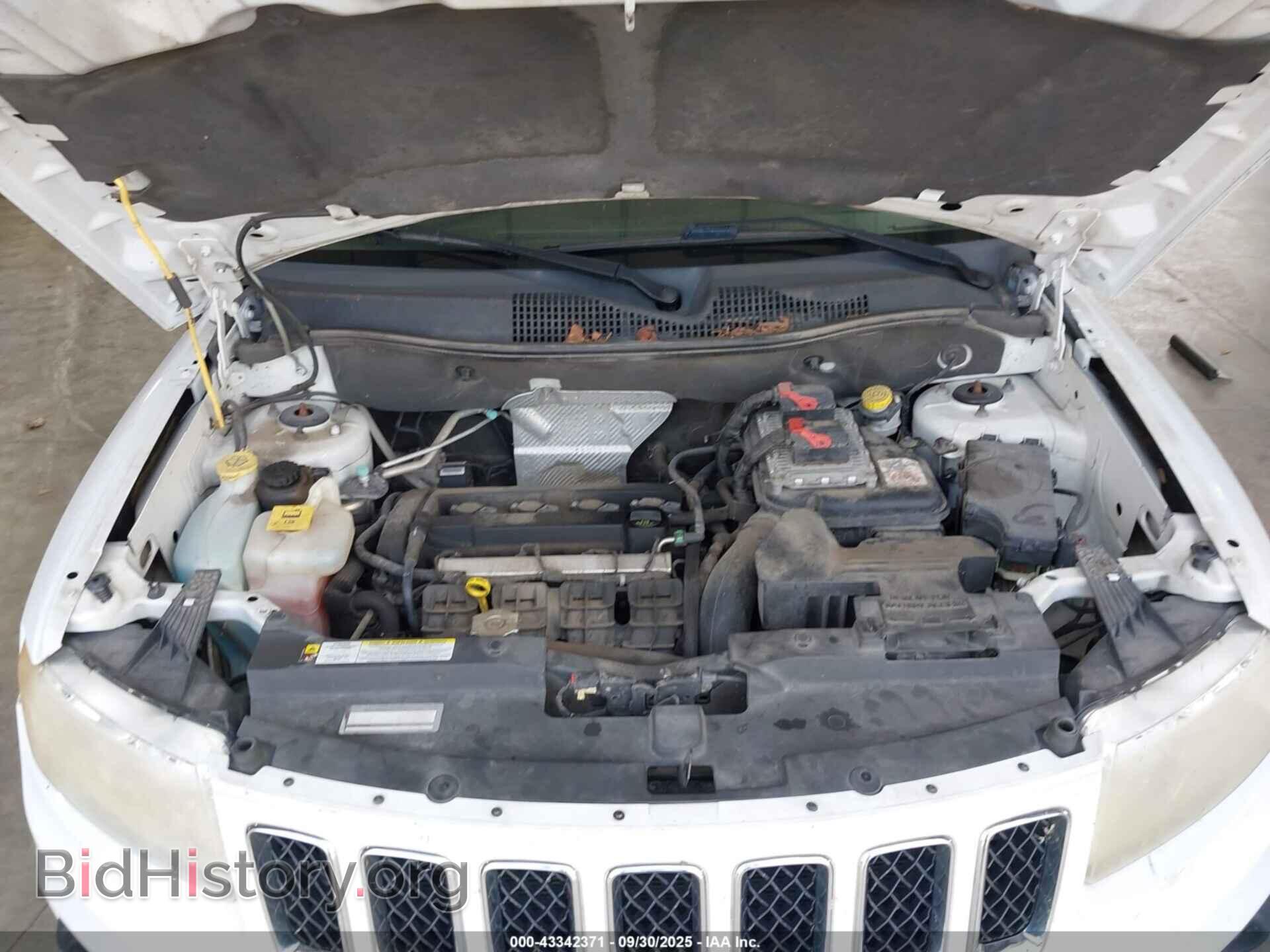 2011 JEEP COMPASS - VIN: 1J4NT1FA9BD287783 - Photo 10
