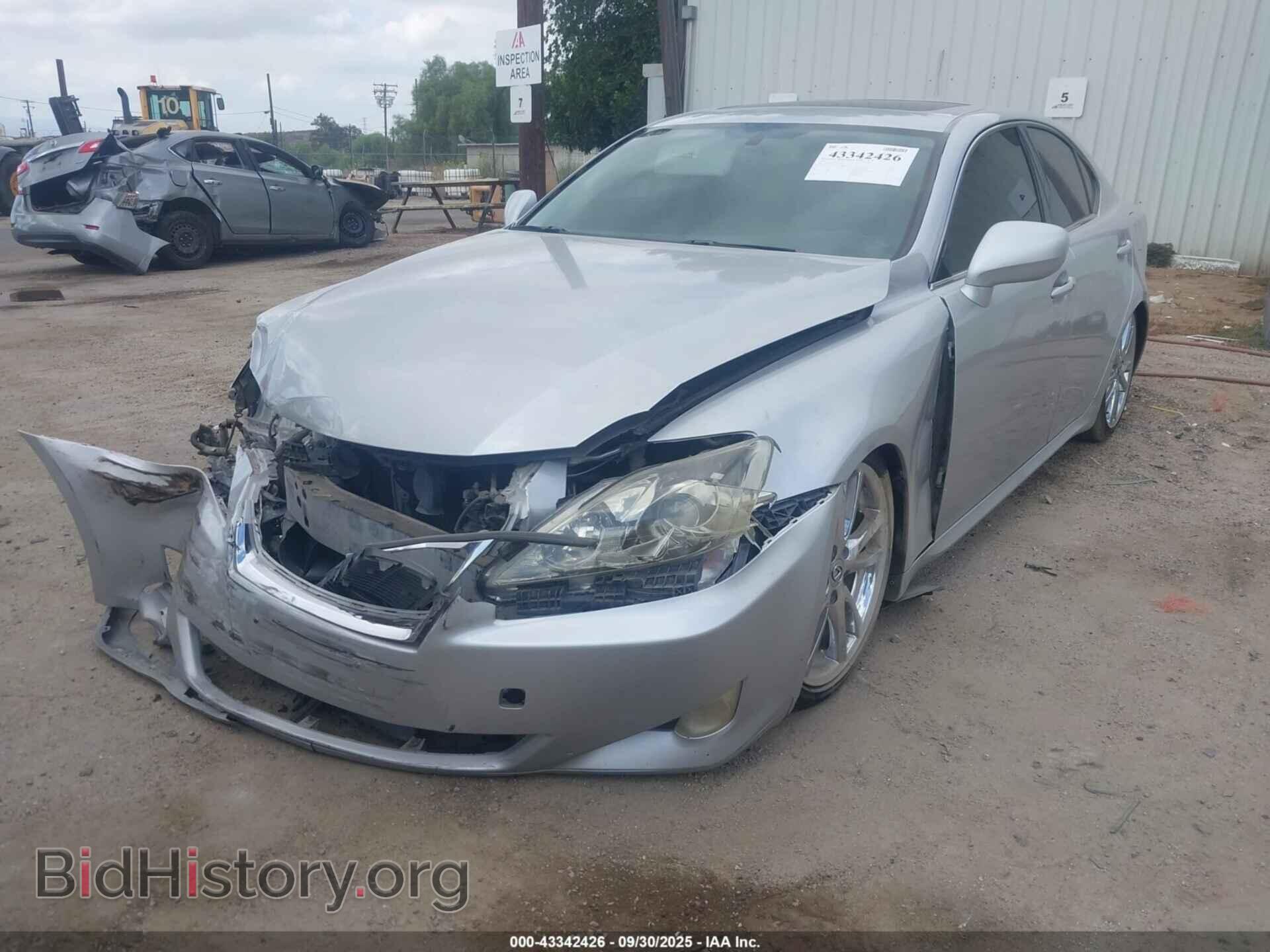 2007 LEXUS IS 250 - VIN: JTHBK262572049022 - Фото 2