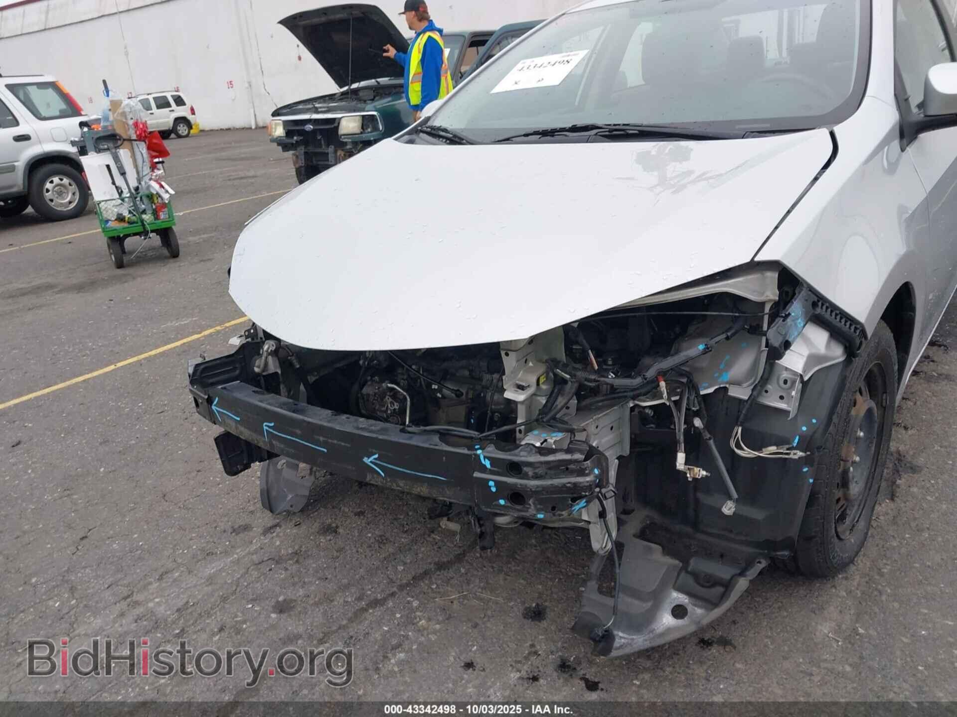 2015 TOYOTA COROLLA - VIN: 2T1BURHE2FC321005 - Фото 6