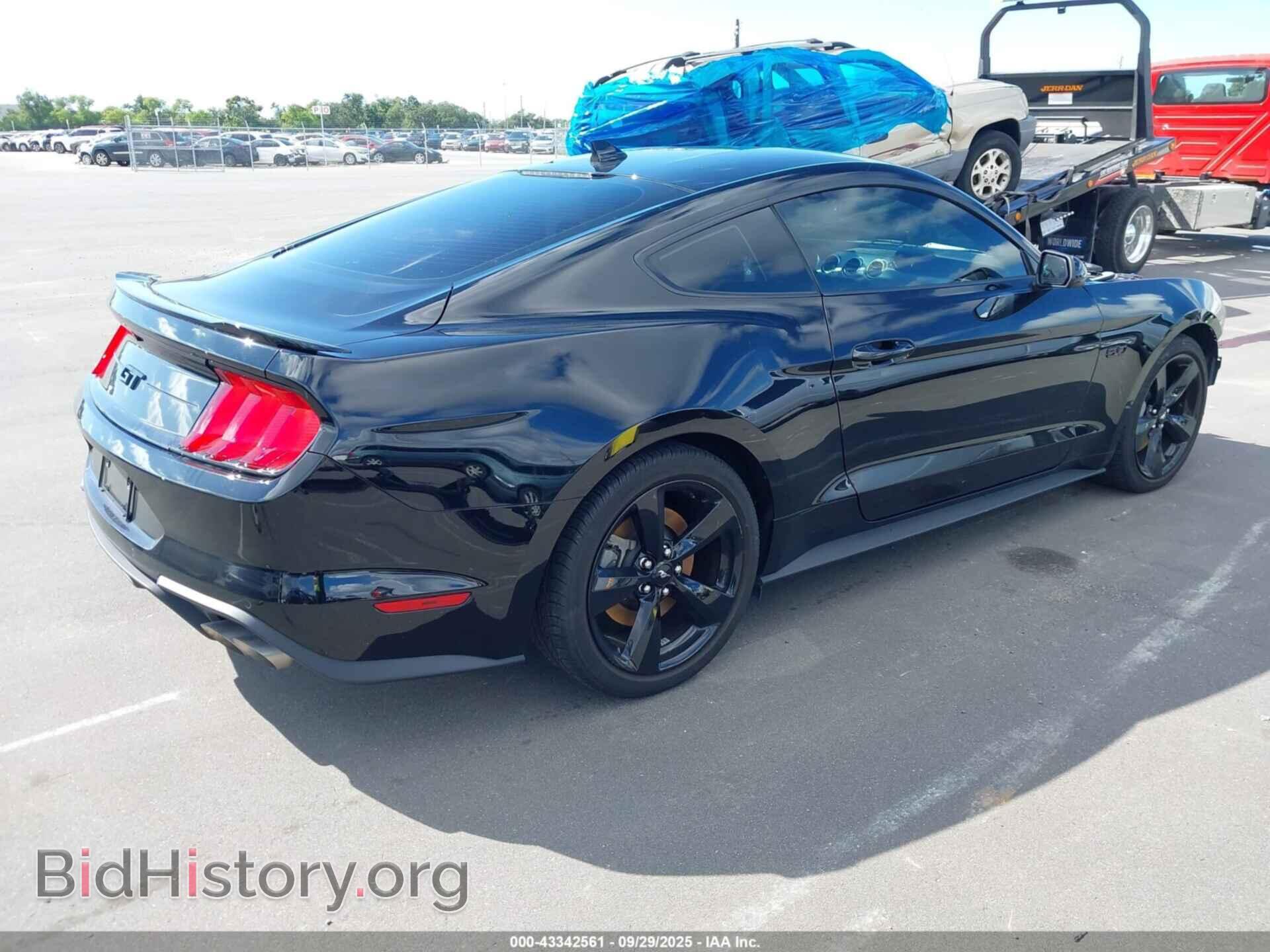 2022 FORD MUSTANG - VIN: 1FA6P8CF8N5135232 - Фото 4