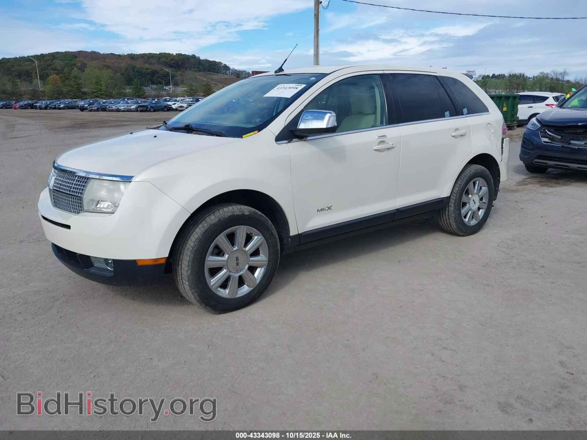 2007 LINCOLN MKX - VIN: 2LMDU88C37BJ08253 - Photo 2